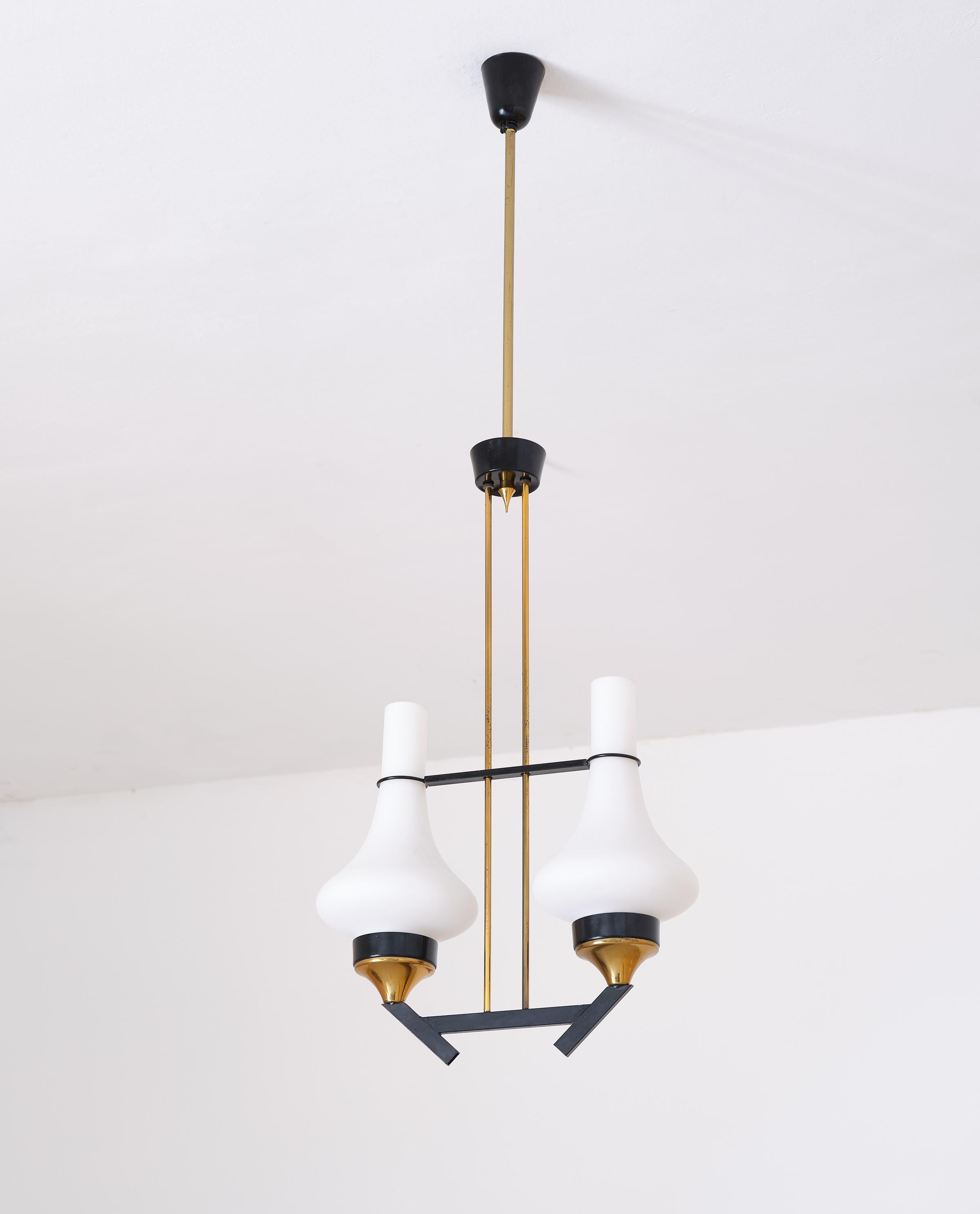 1950s Italian modernist chandelier in brass, enamelled black iron and two opaline glass 

Original working wire / 2 standard E14 bulbs.

The black iron parts have been re-lacquered, everything else is original.