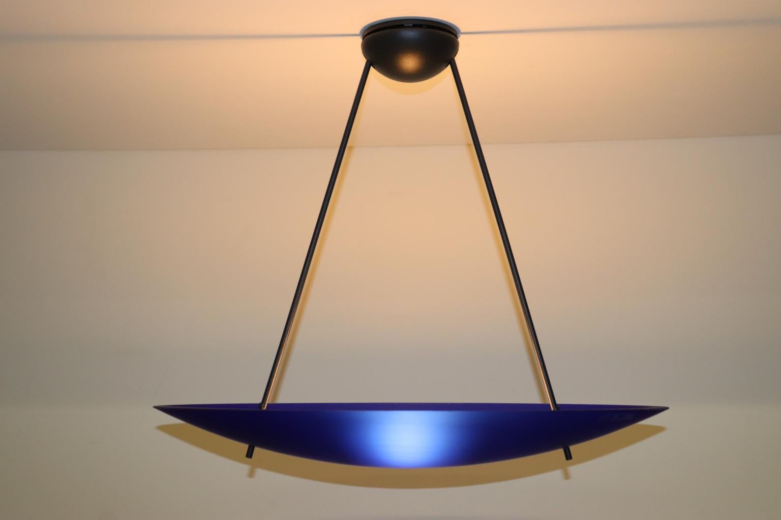 Vintage Italian pendant lamp Murano cobalt blue glass diffuser.
Designer: Carlo Nason; Manufacturer: Murano Due
Dimensions: Height 23.50