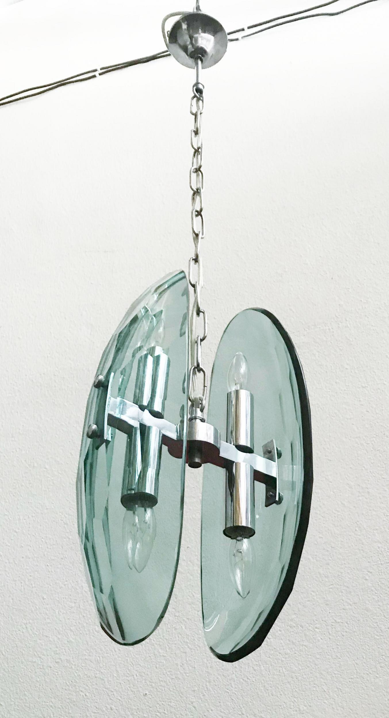 Vintage Italian Pendant w/ Beveled Glass by Max Ingrand for Fontana Arte, 1960s. In Good Condition For Sale In Los Angeles, CA