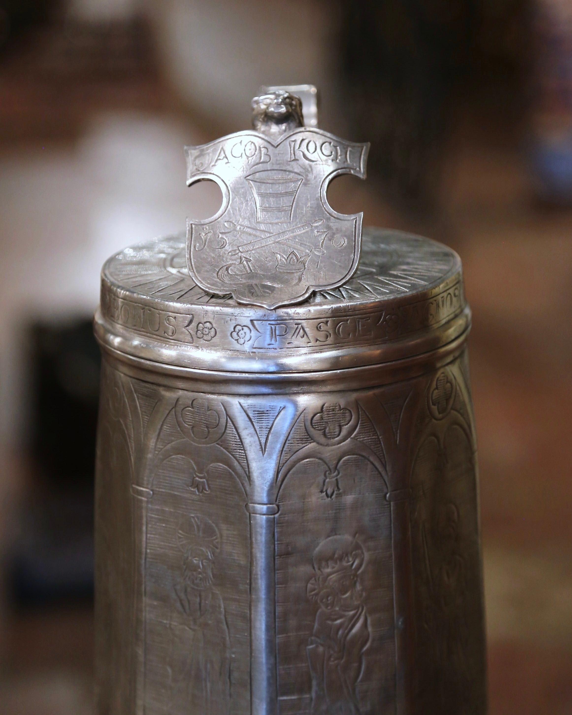 Vintage Italian Pewter Beer Stein with Lion Motifs and Engraved Decor In Distressed Condition For Sale In Dallas, TX