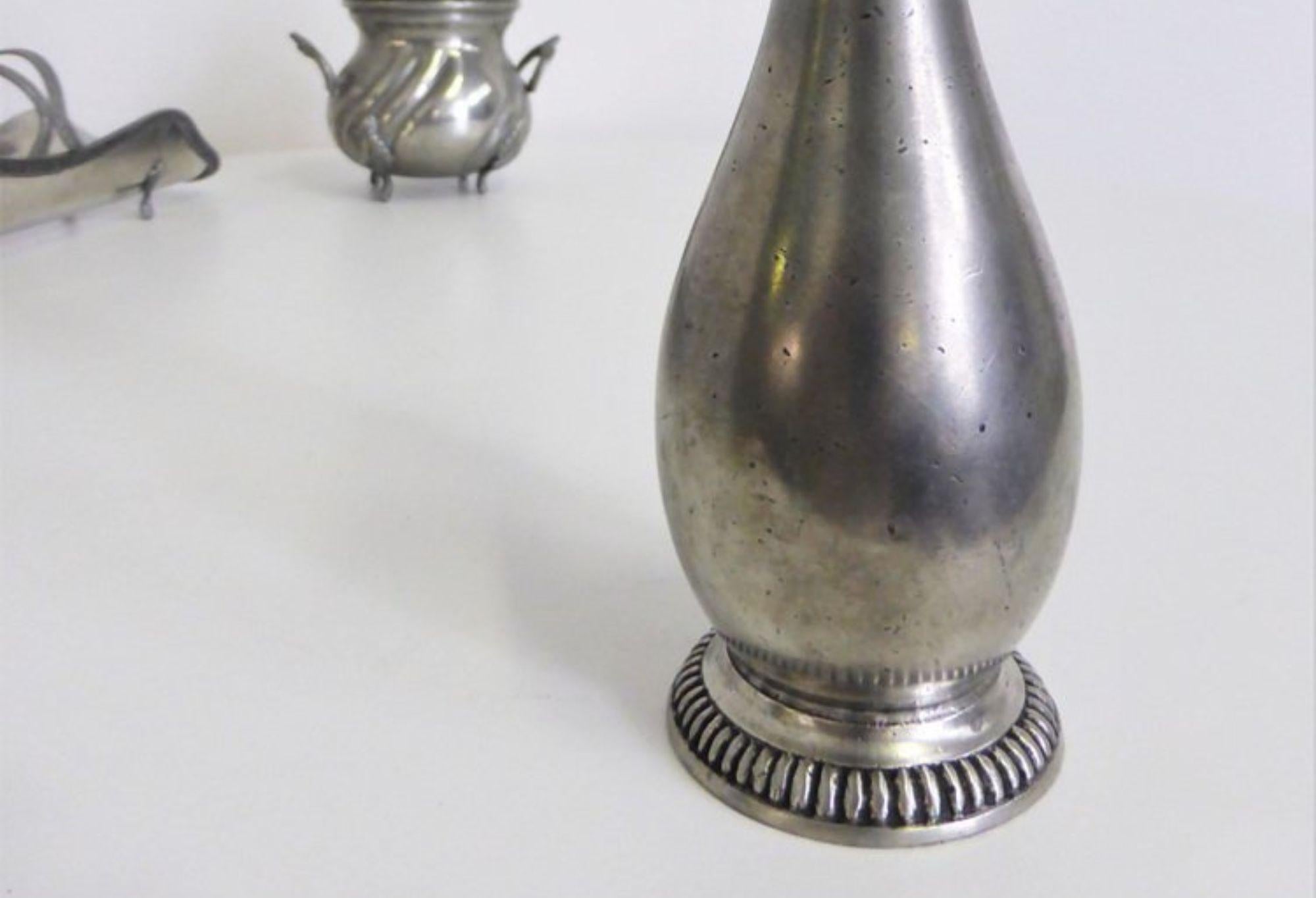 Vintage Italian Pewter Coffee Set, 1950s - Elegancia retro para su colección en venta 3