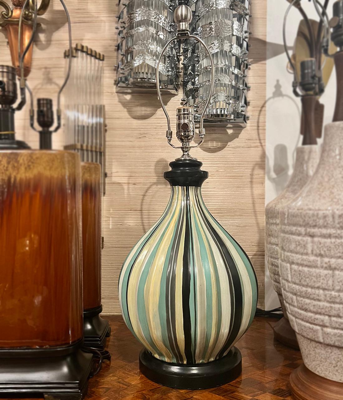 Vintage Italian Porcelain Lamp finales del siglo XX en venta