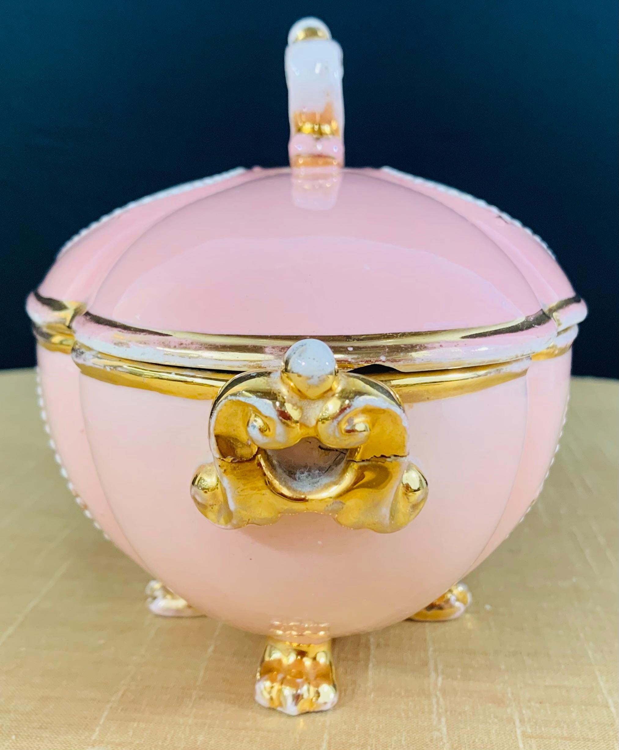 Late 20th Century Vintage Italian Porcelain Pink Jewelry Box For Sale