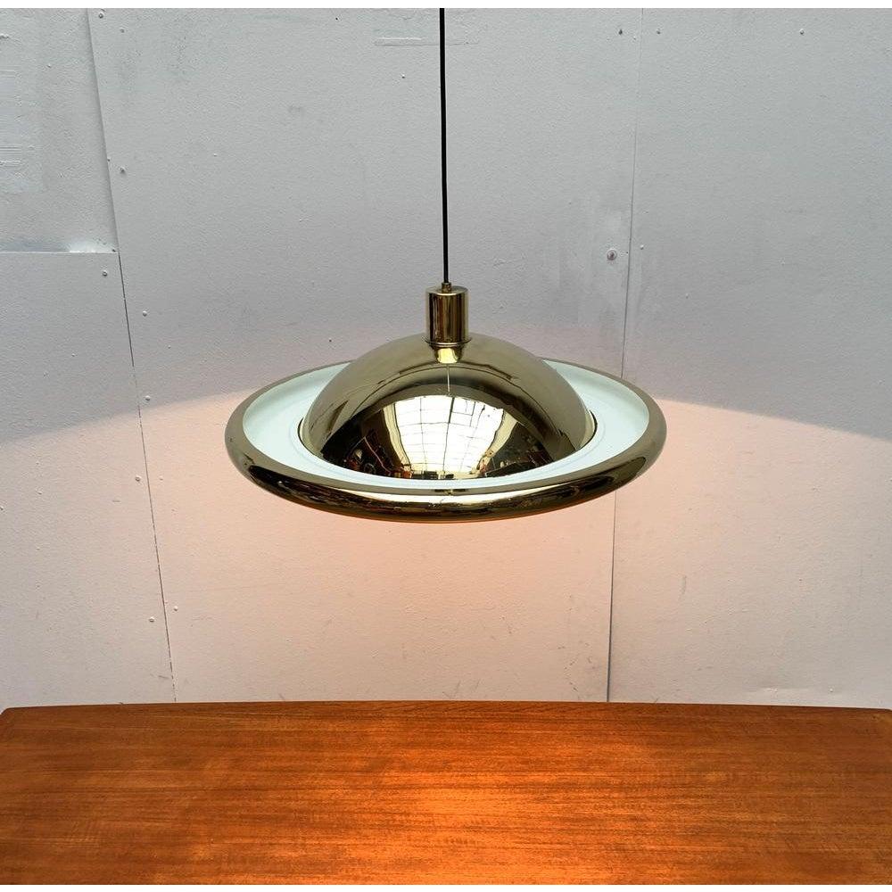 Colgante vintage italiano postmoderno de latón Modelo S-481 OVNI de Luci Italia, años 70 en venta 5