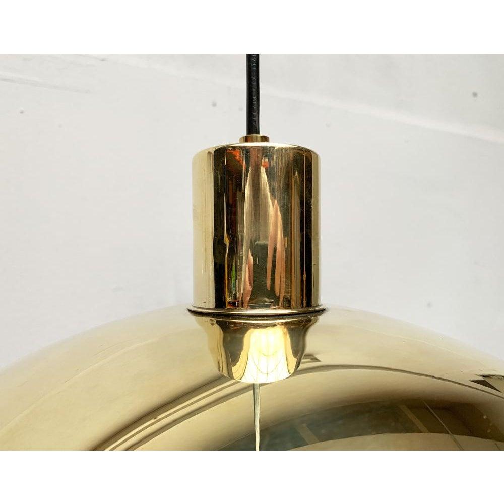 Colgante vintage italiano postmoderno de latón Modelo S-481 OVNI de Luci Italia, años 70 Metal en venta
