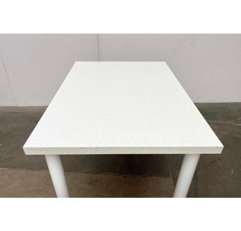 Mesa de comedor postmoderna italiana vintage con superficie estilo terrazo, años 80 en venta 8