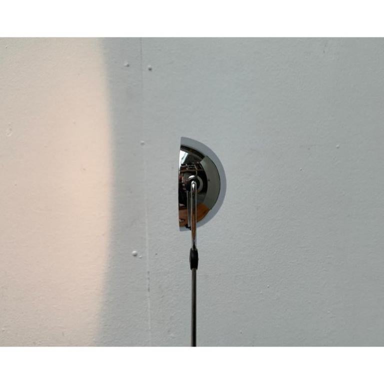 Vintage Italian Postmodern Meridiana Chrome Table Lamp, Años 80 Italiano en venta