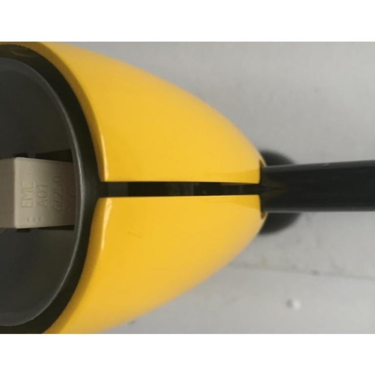 Vintage Italian Postmodern Tomo Parete Sconce by Toshiyuki Kita, 1980s For Sale 2