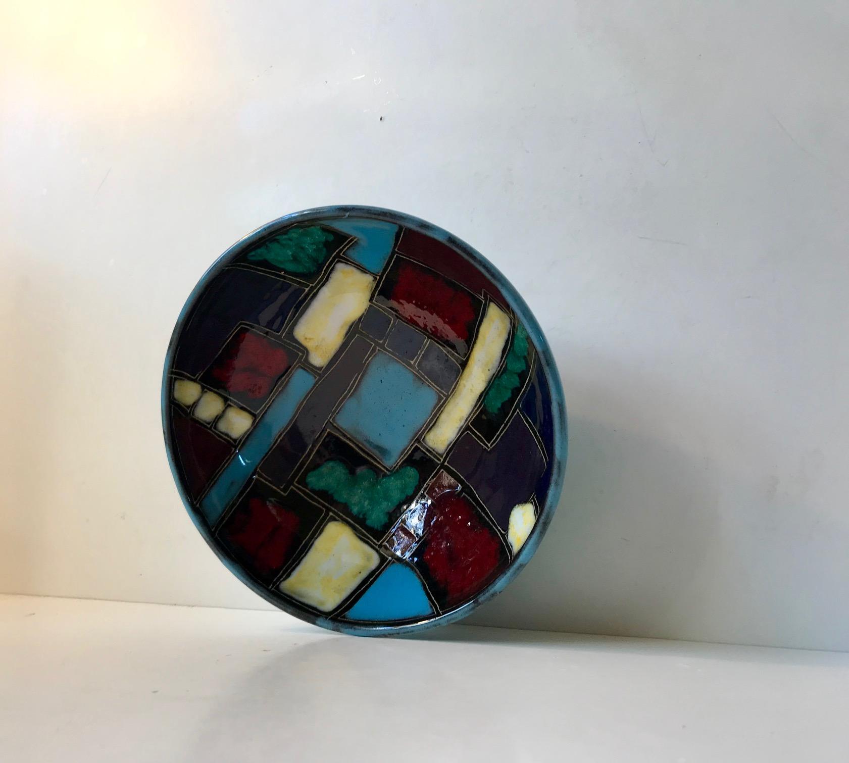 Mid-Century Modern Vintage Italian Pottery Dish or Bowl in the style of Marcello Fantoni, 1960s