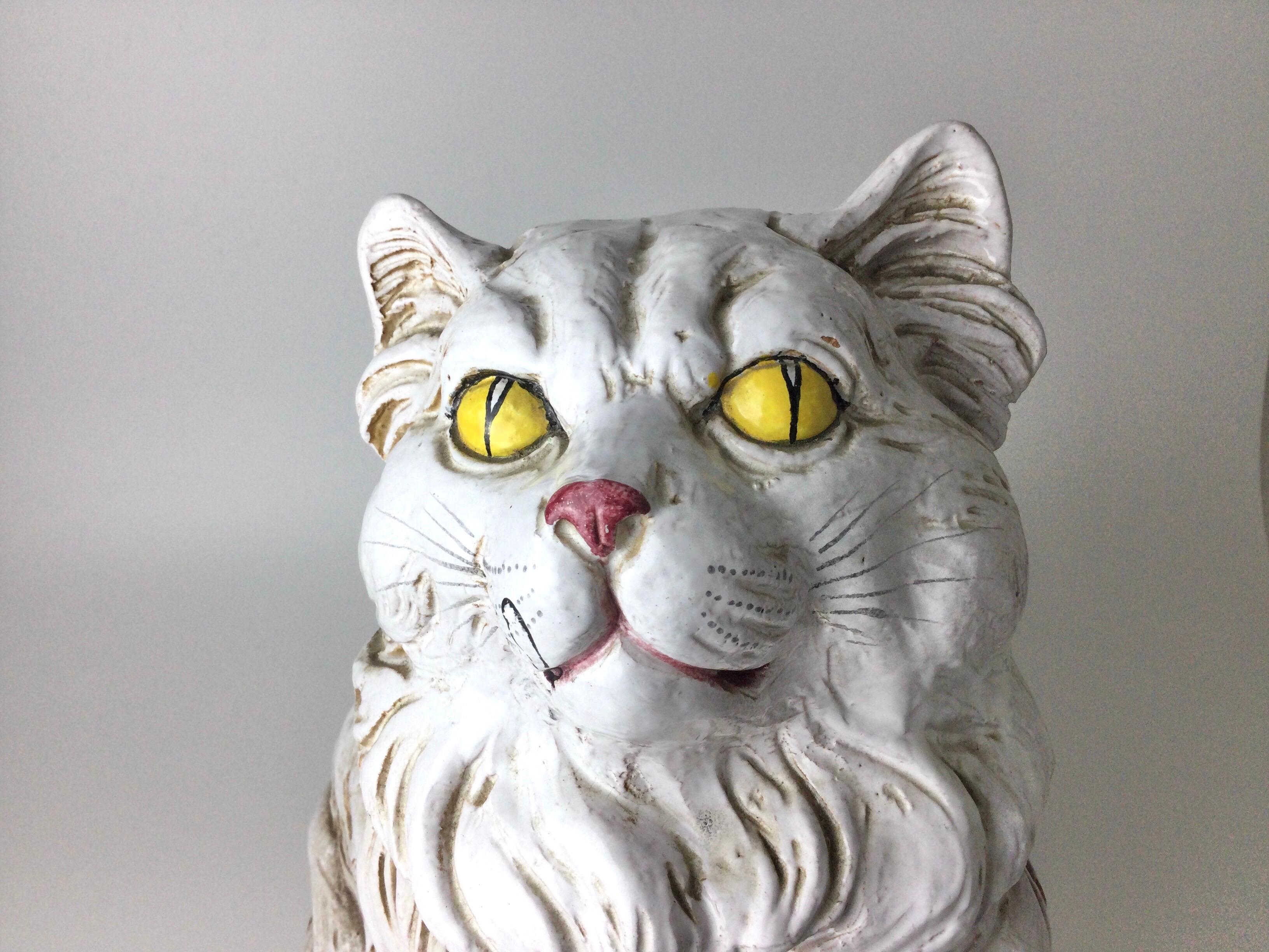 Italiano Ceramica italiana d'epoca Grande Gatto Bianco Statua Scultura in vendita