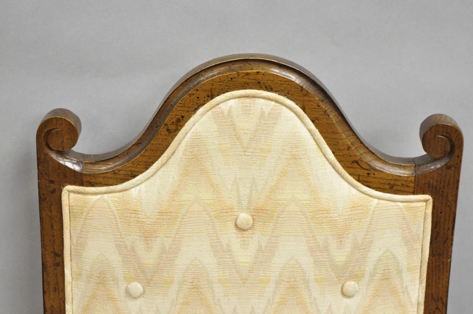 Sconosciuto Poltrone da pranzo vintage in legno di Oak Oak Regency - una coppia in vendita