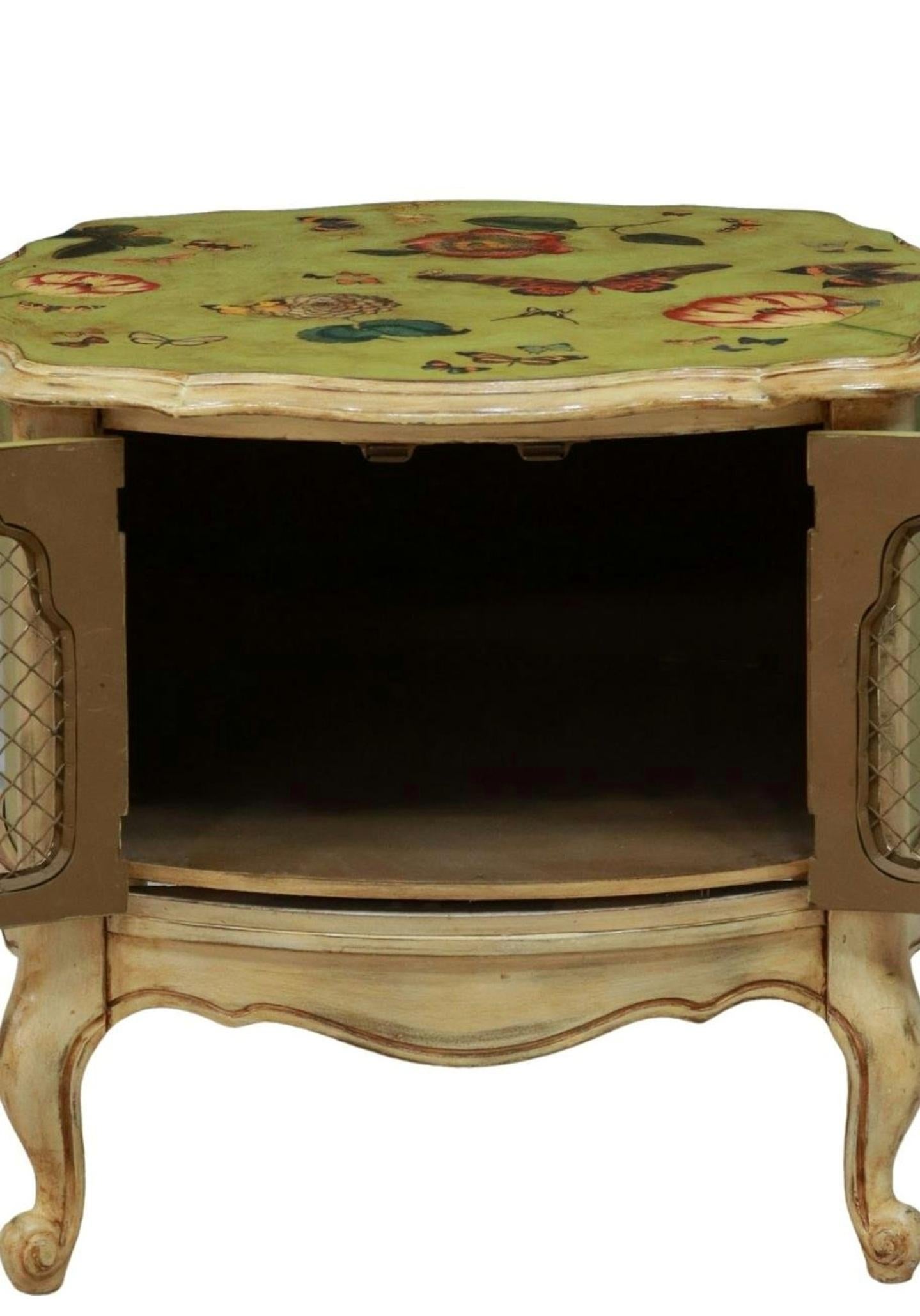 Wood Vintage Italian Provincial Painted Decoupage End Table  For Sale