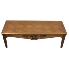 Table à café en marqueterie de noyer à la française, de style provincial italien, d'époque