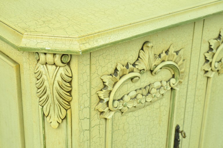 Vintage Italian Provincial Yellow Green Distress Painted Buffet Server Cabinet In Good Condition In Philadelphia, PA