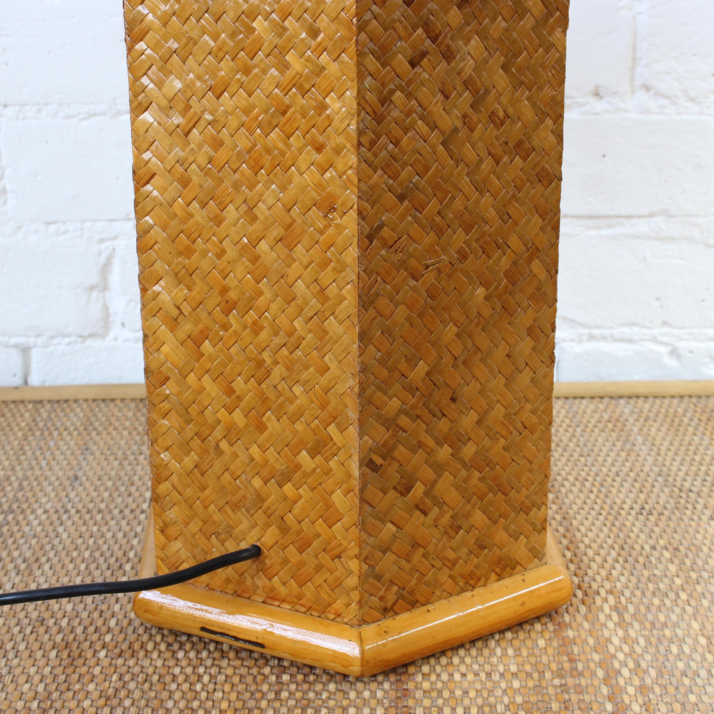 Vintage Italian Rattan & Bamboo Table Lamp, 'circa 1970s' For Sale 3