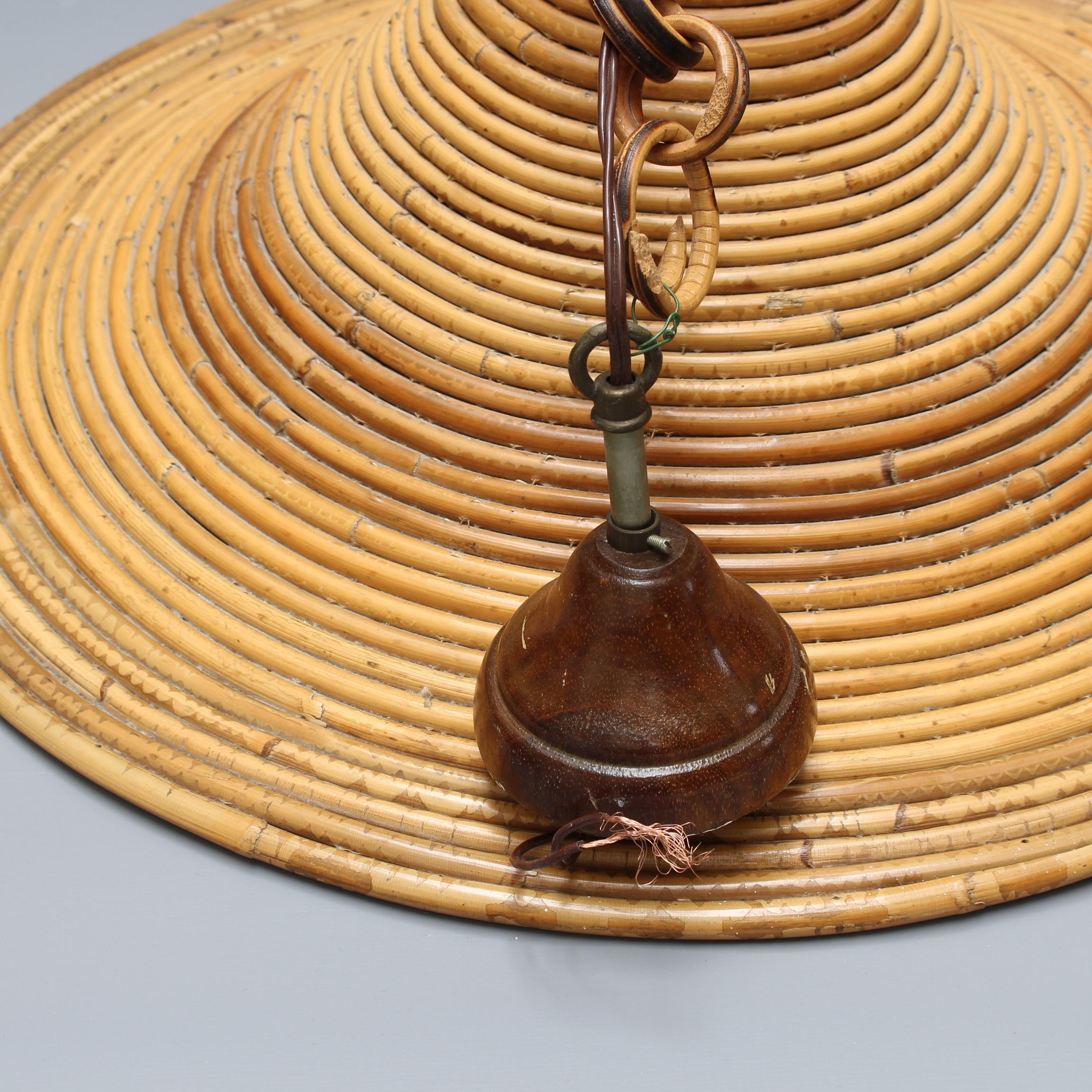 Vintage Italian Rattan Ceiling Pendant Lamp in the Style of Vivai del Sud For Sale 3