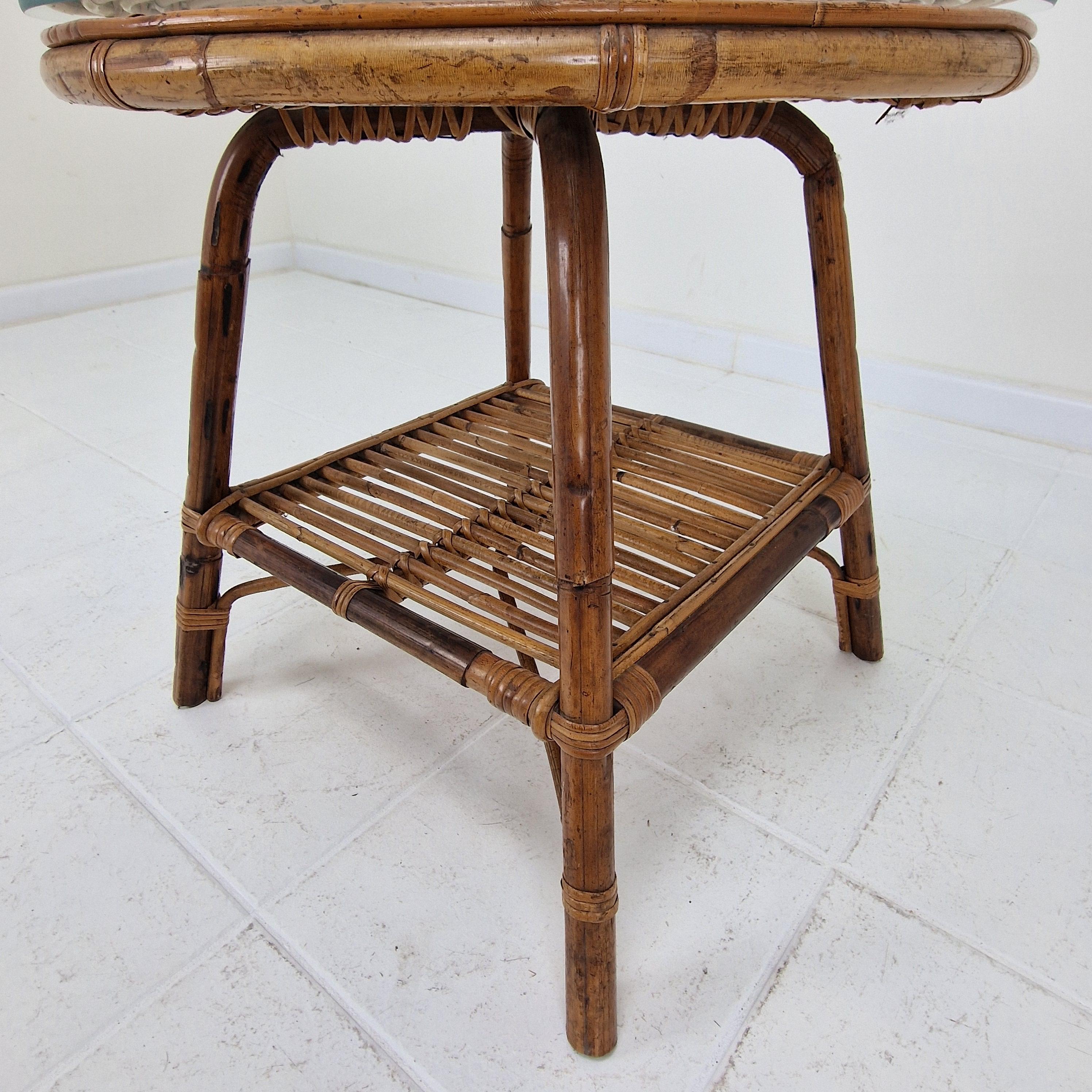 Vintage Italian Rattan Coffee or Side Table With New Glass Plate, 1970s For Sale 2