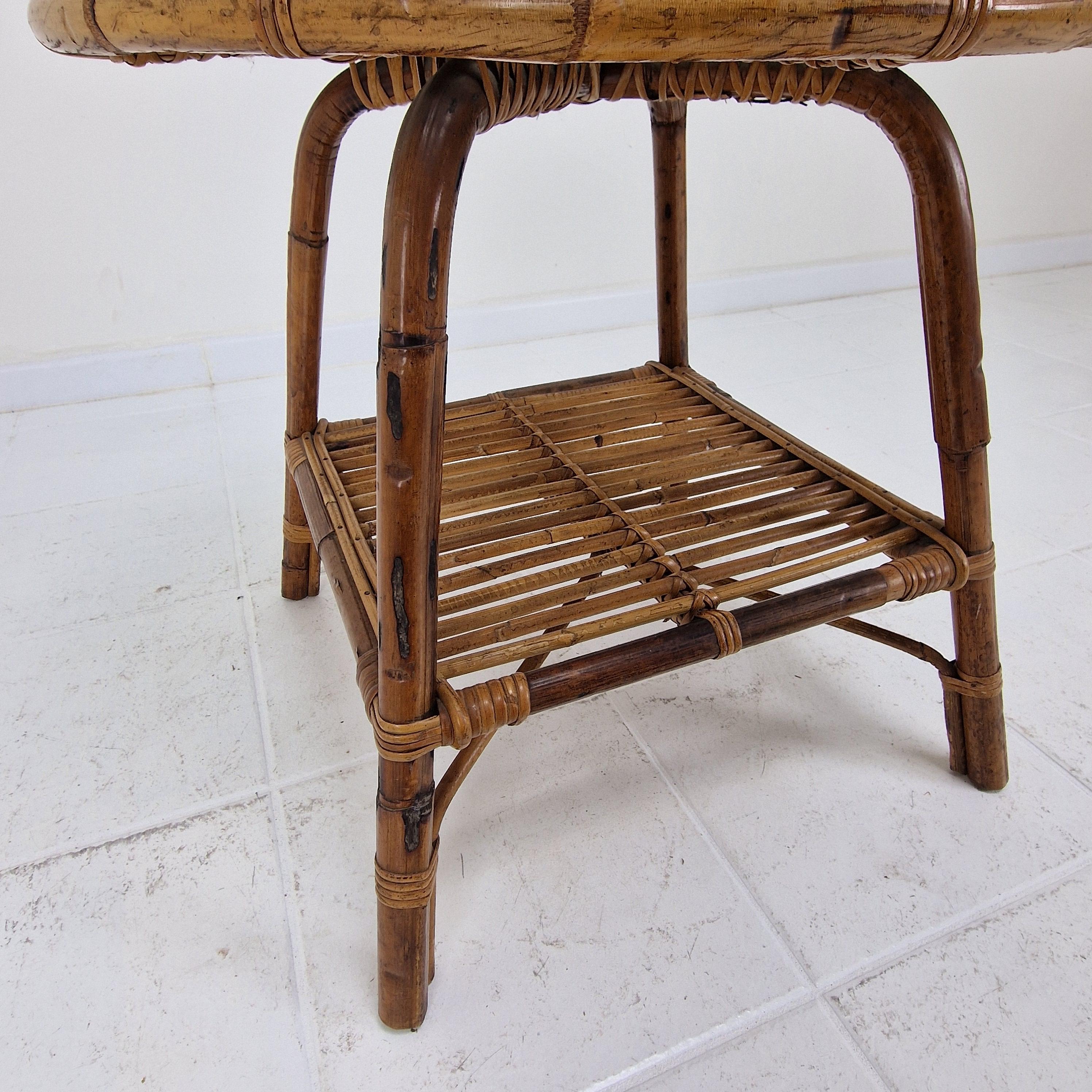 Vintage Italian Rattan Coffee or Side Table With New Glass Plate, 1970s For Sale 3