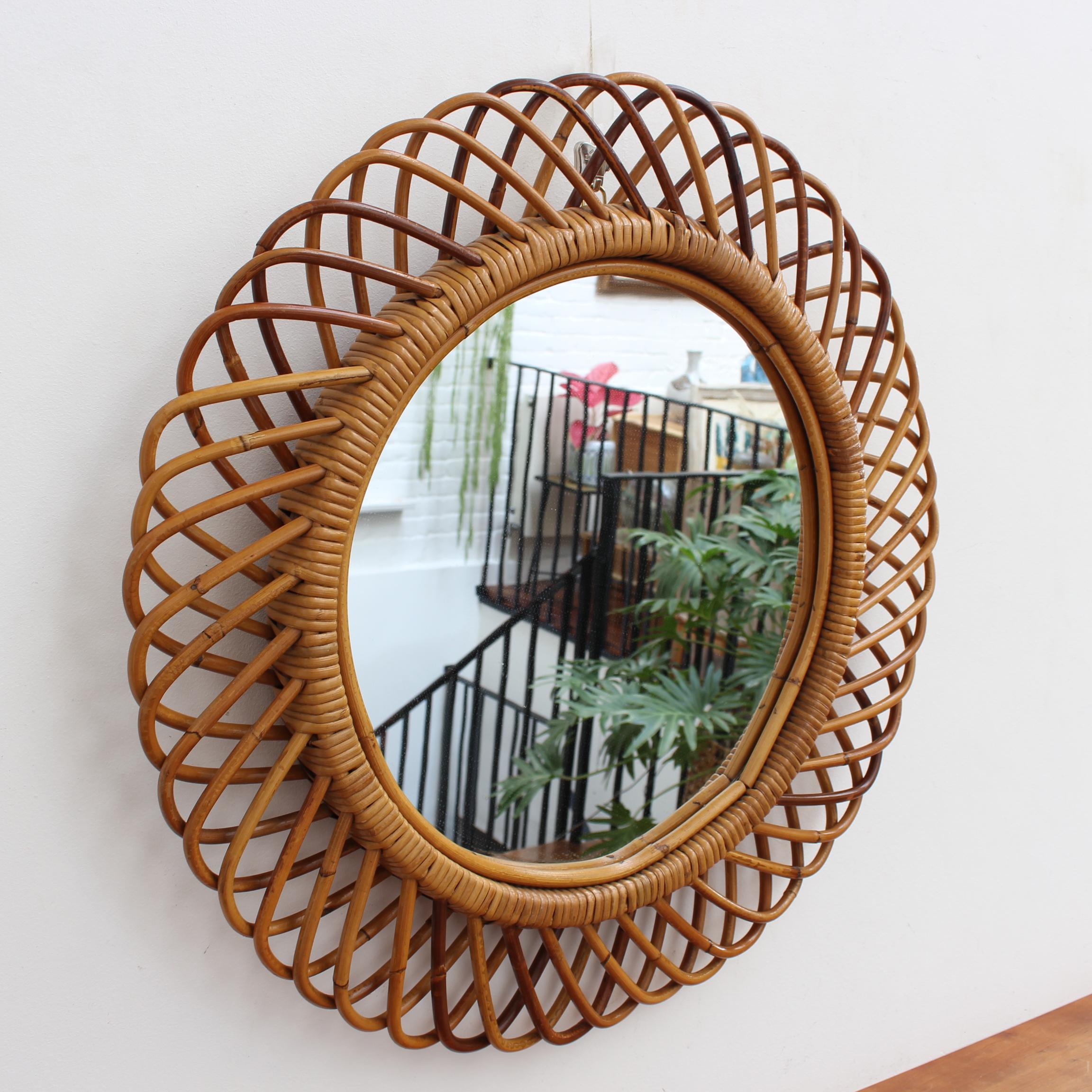 French Vintage Italian Rattan Round Wall Mirror (circa 1960s) For Sale