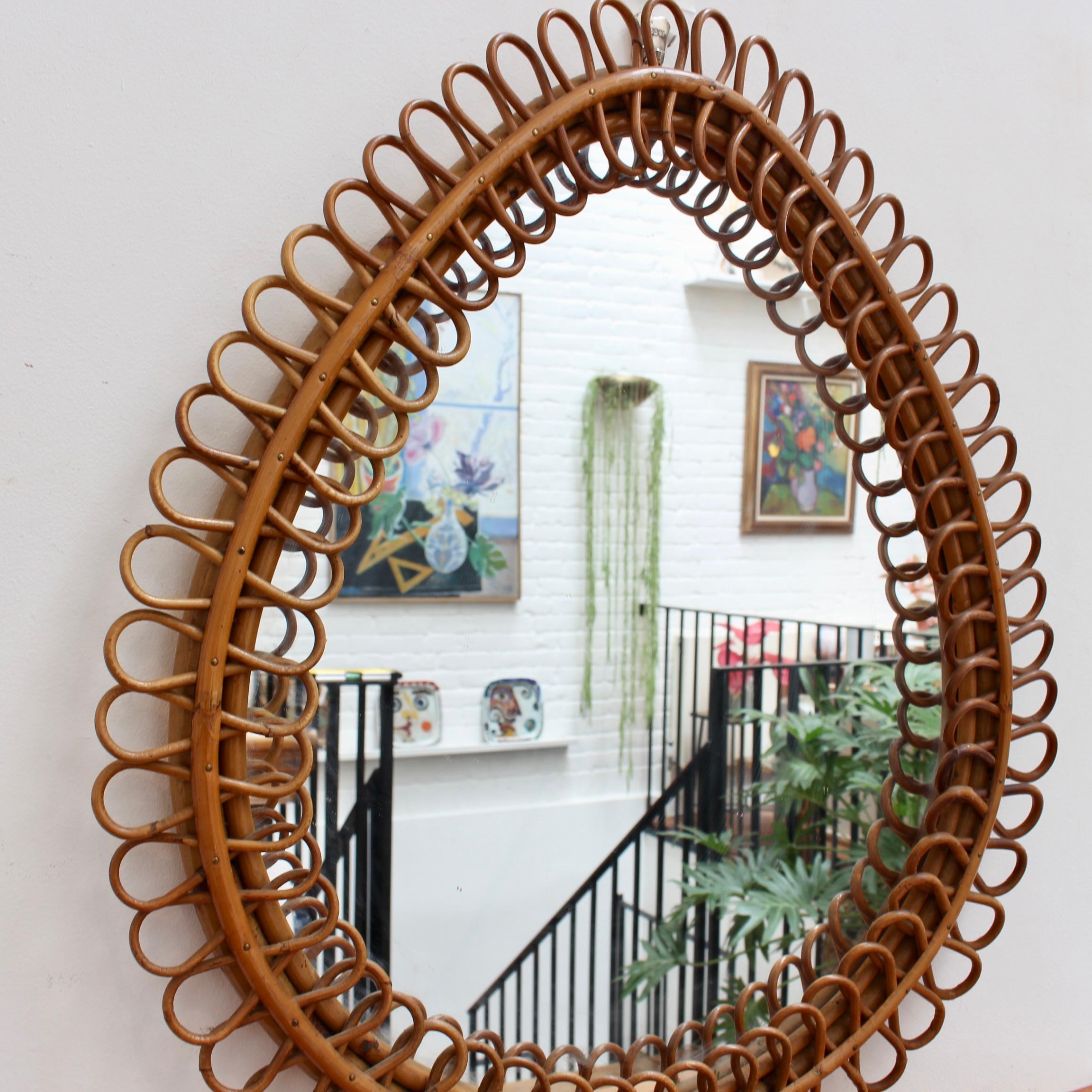 Vintage Italian Rattan Teardrop Wall Mirror (circa 1960s) In Good Condition For Sale In London, GB