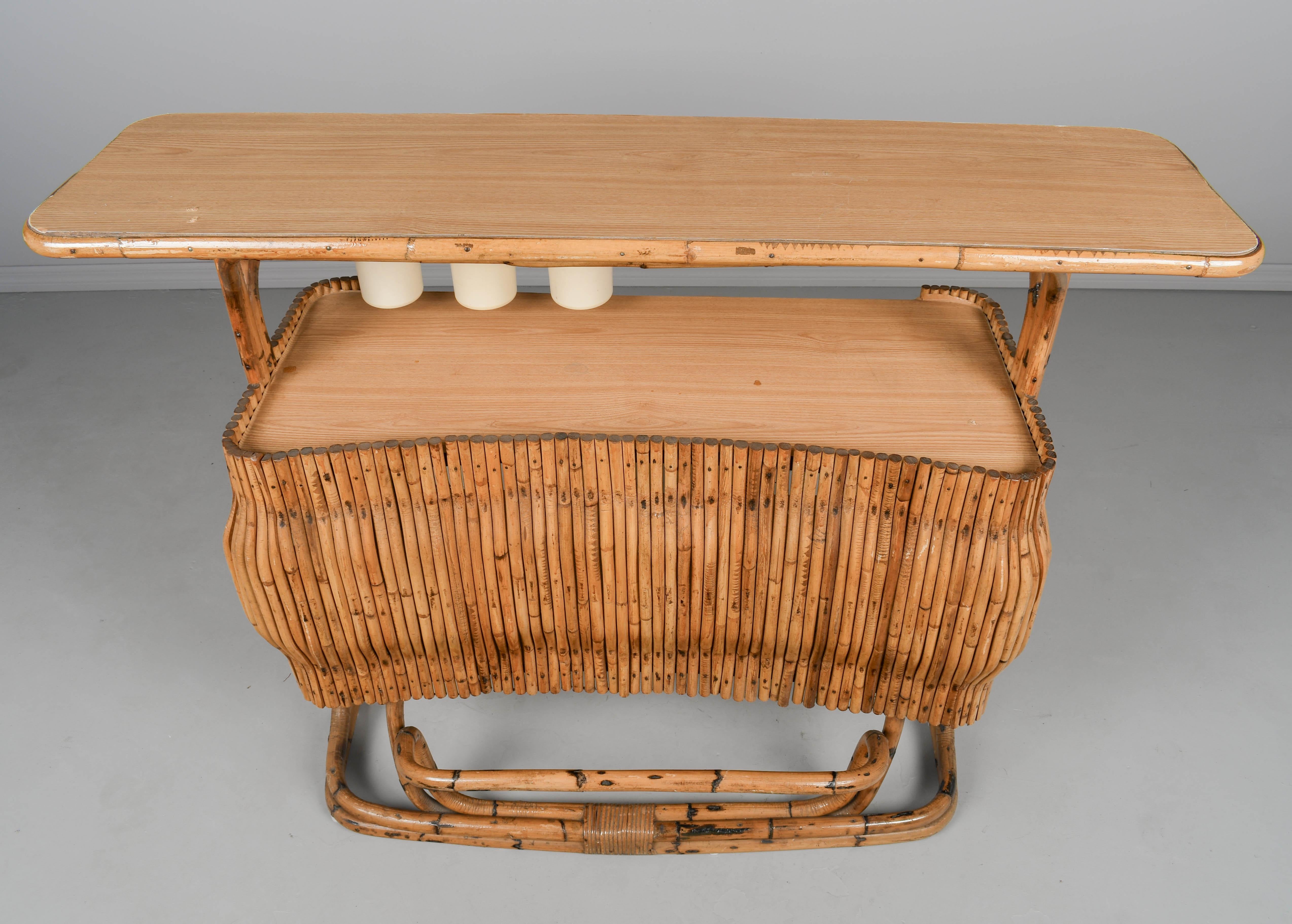 Bar Tiki italien vintage en rotin en vente 4
