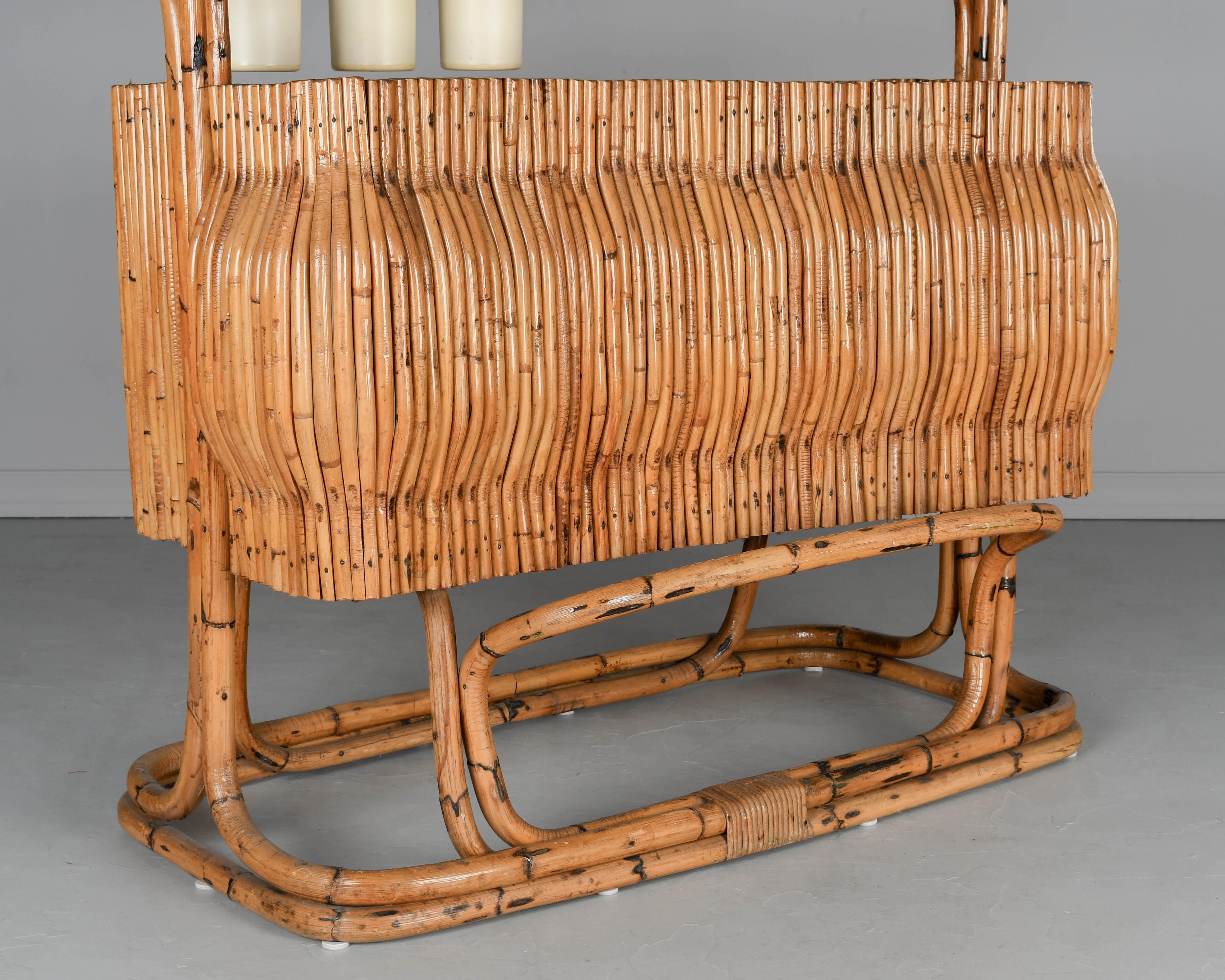 Bar Tiki italien vintage en rotin en vente 5