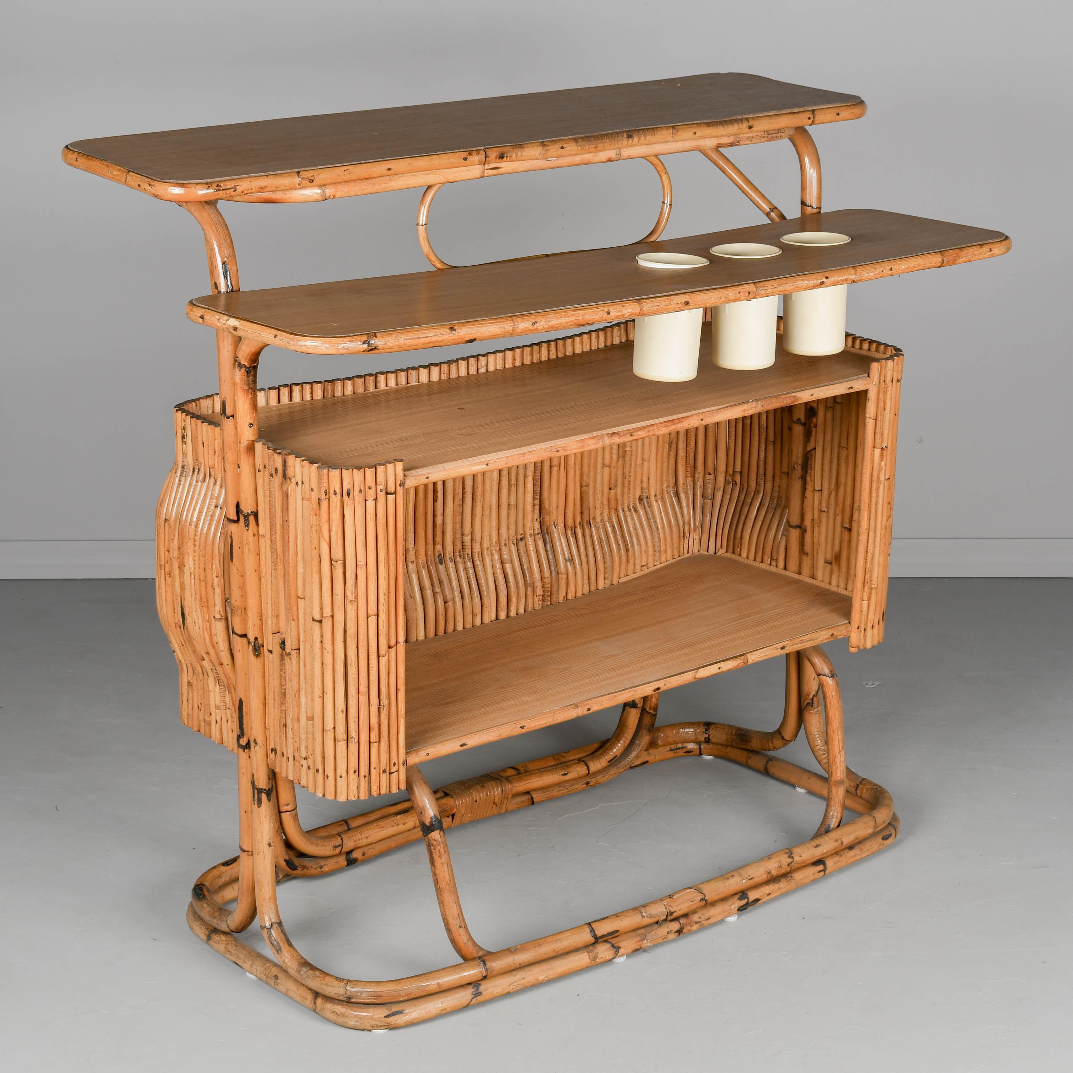 Fait main Bar Tiki italien vintage en rotin en vente