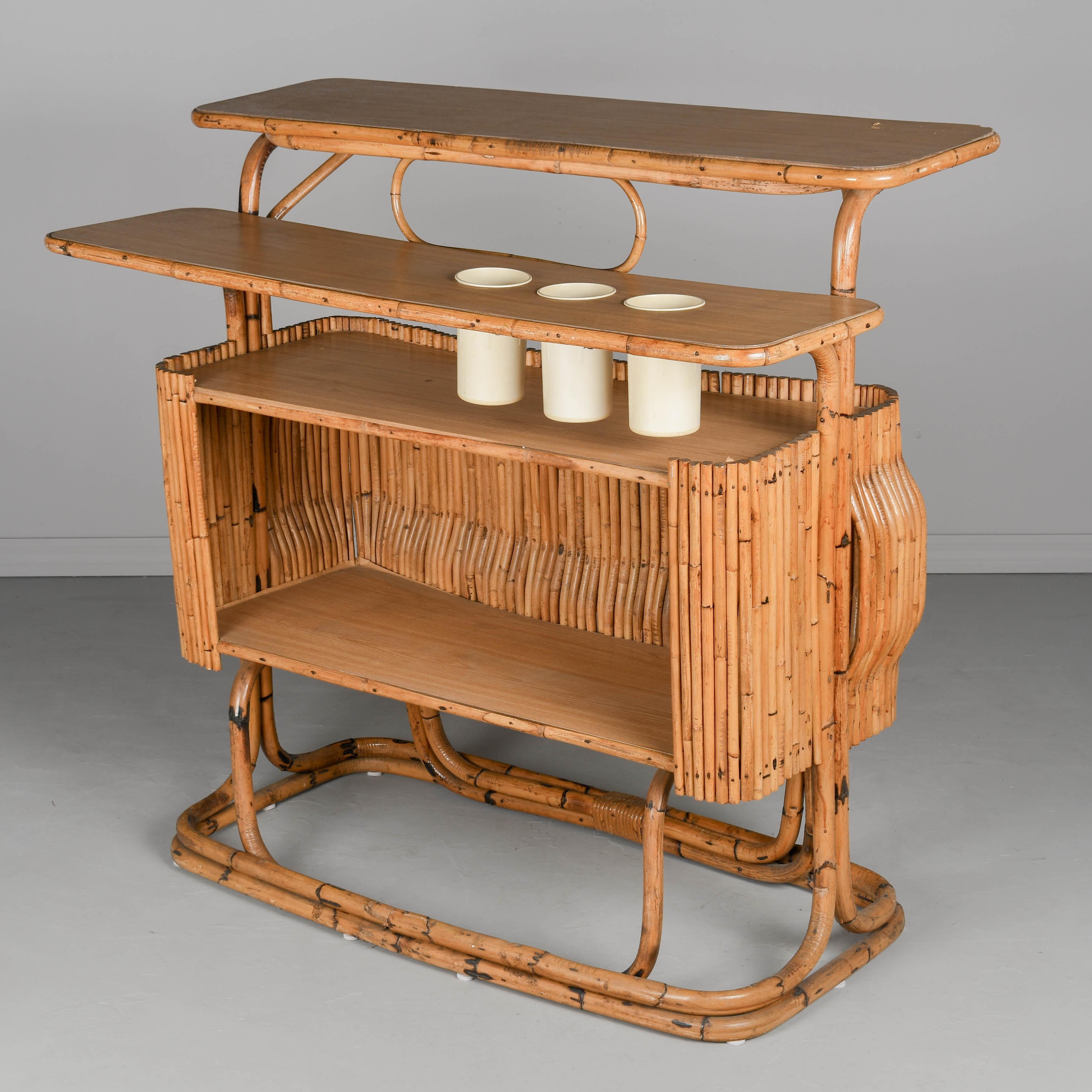 Bar Tiki italien vintage en rotin Bon état - En vente à Winter Park, FL