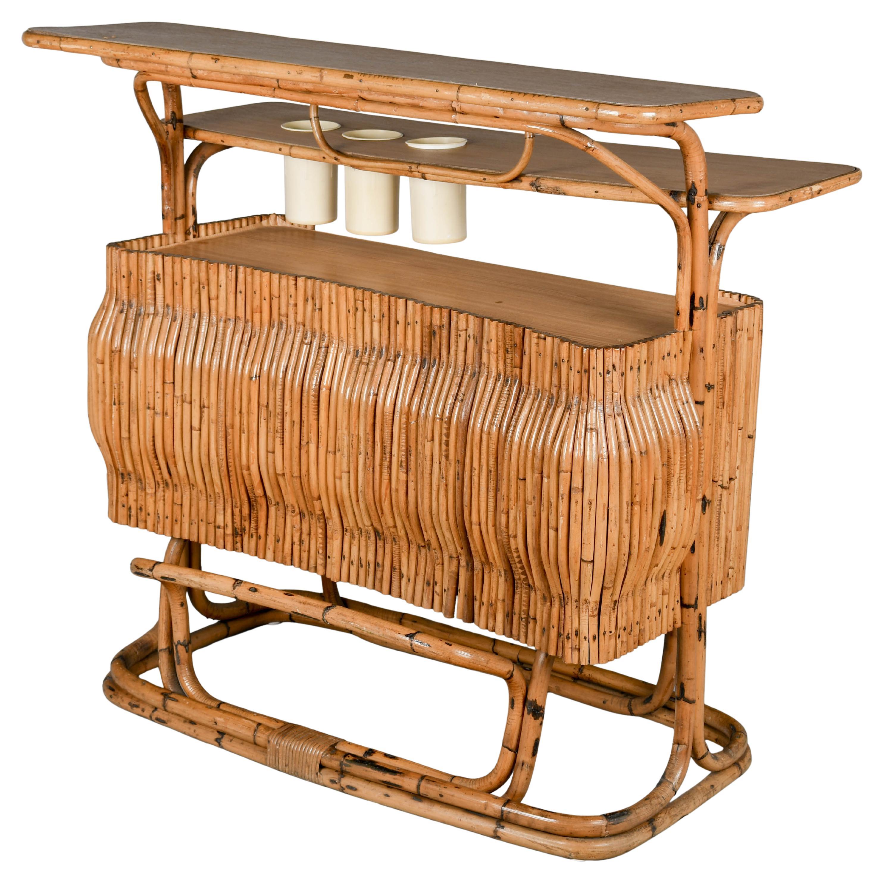Bar Tiki italien vintage en rotin en vente