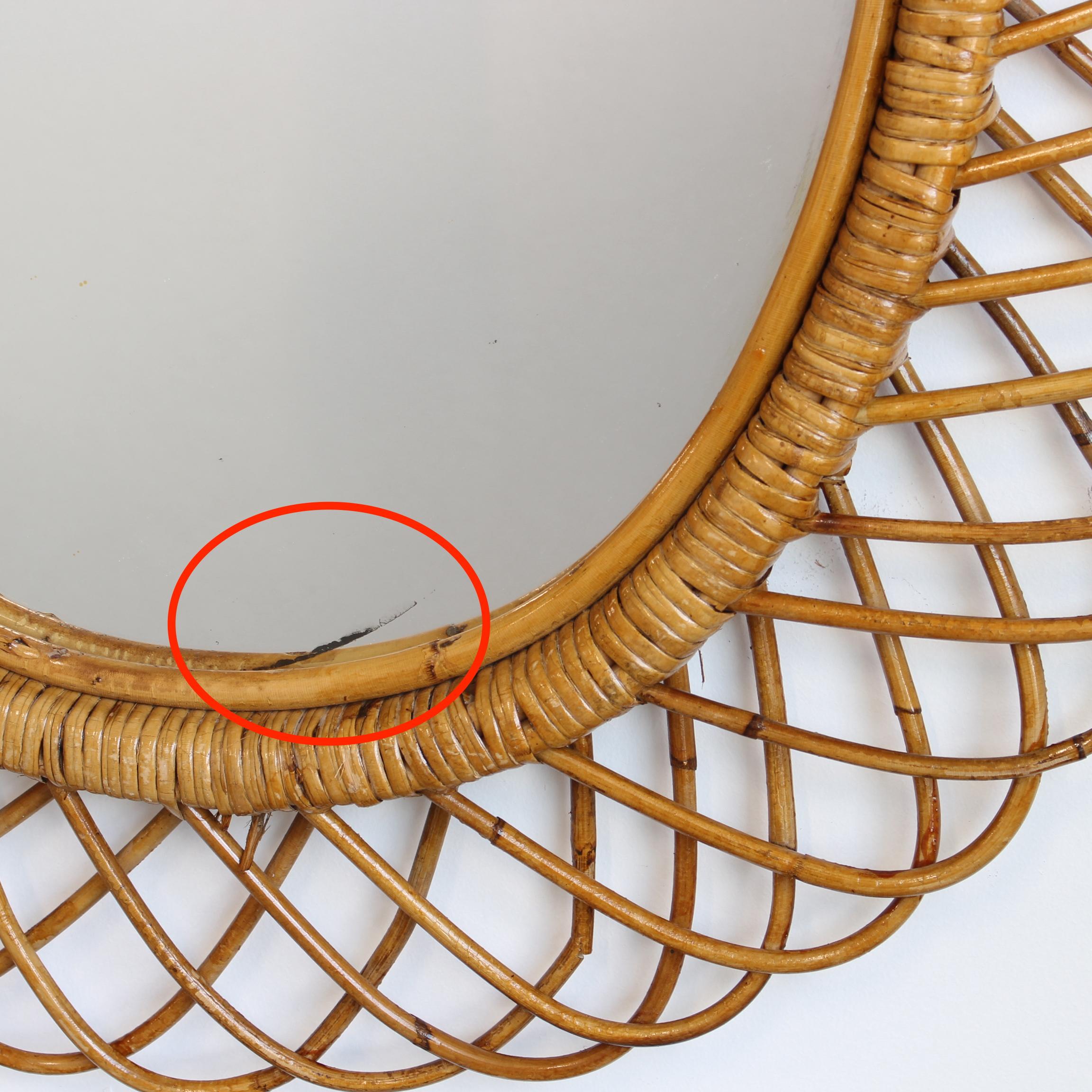 Vintage Italienischer Rattan Wandspiegel (ca. 1960er Jahre) im Angebot 6