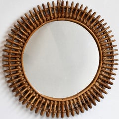Specchio da parete vintage in rattan italiano, 43 cm, design Mid-Century degli anni ’60