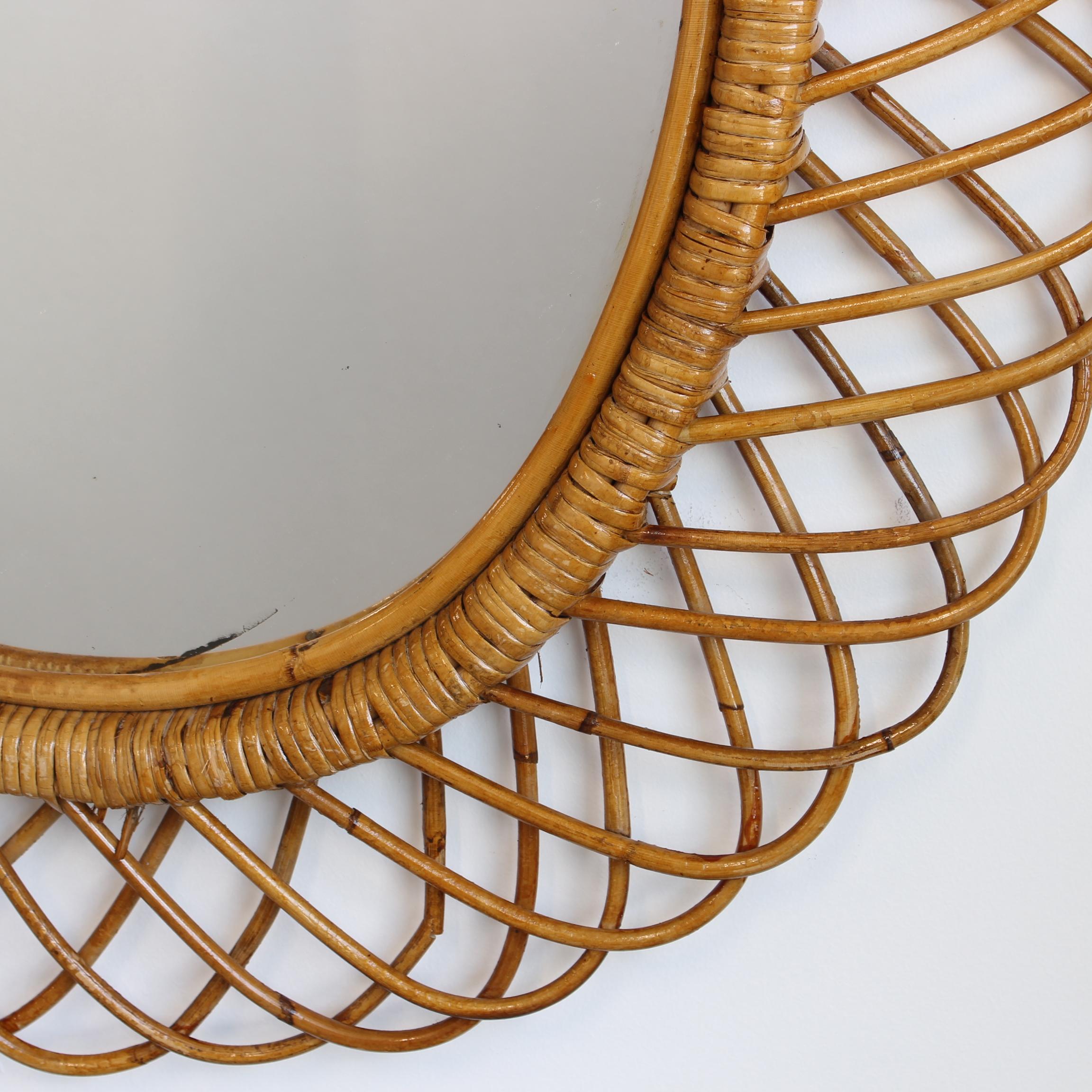 Vintage Italienischer Rattan Wandspiegel (ca. 1960er Jahre) im Angebot 5