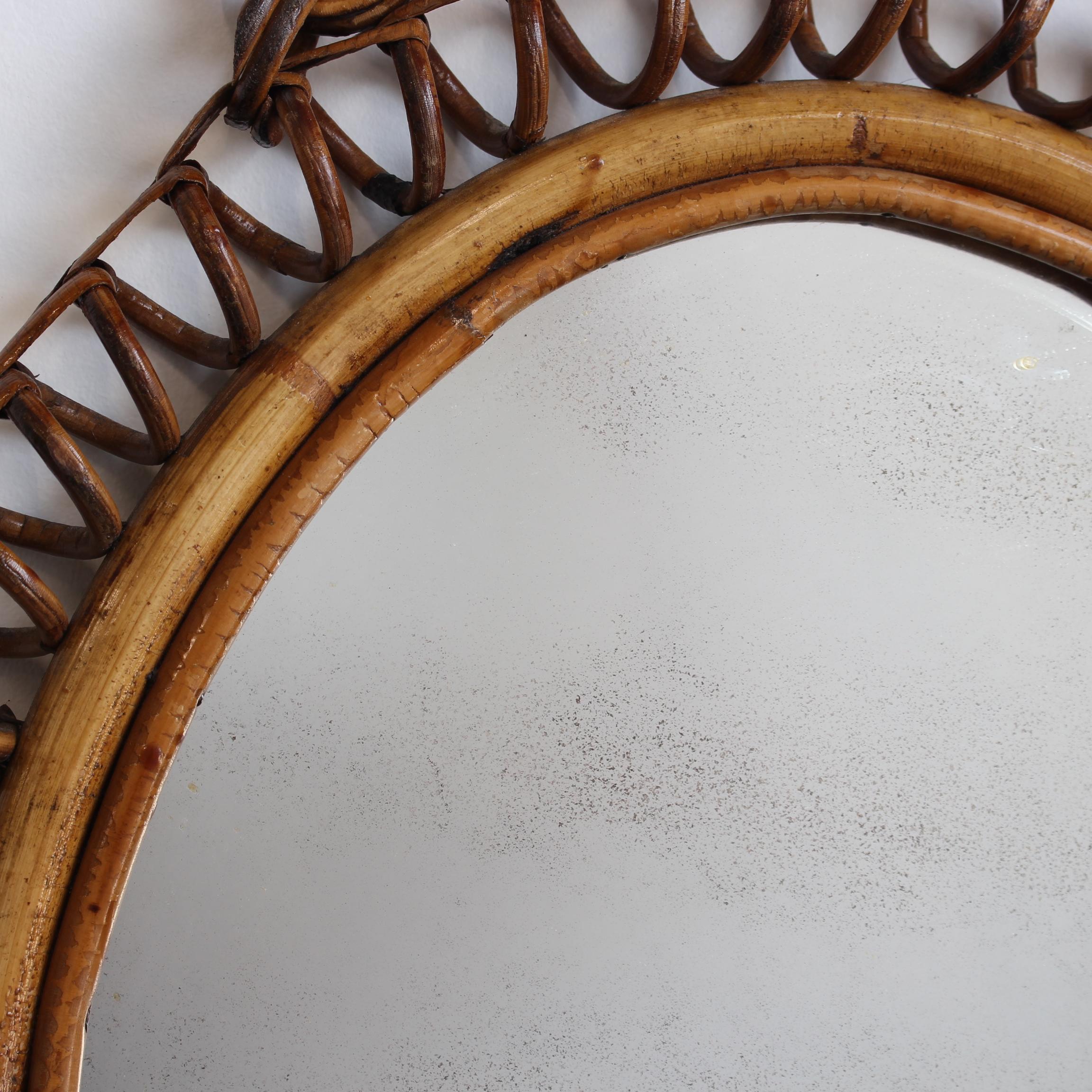 Vintage Italienischer Rattan Wandspiegel mit Hängekette (ca. 1960er Jahre) im Angebot 6