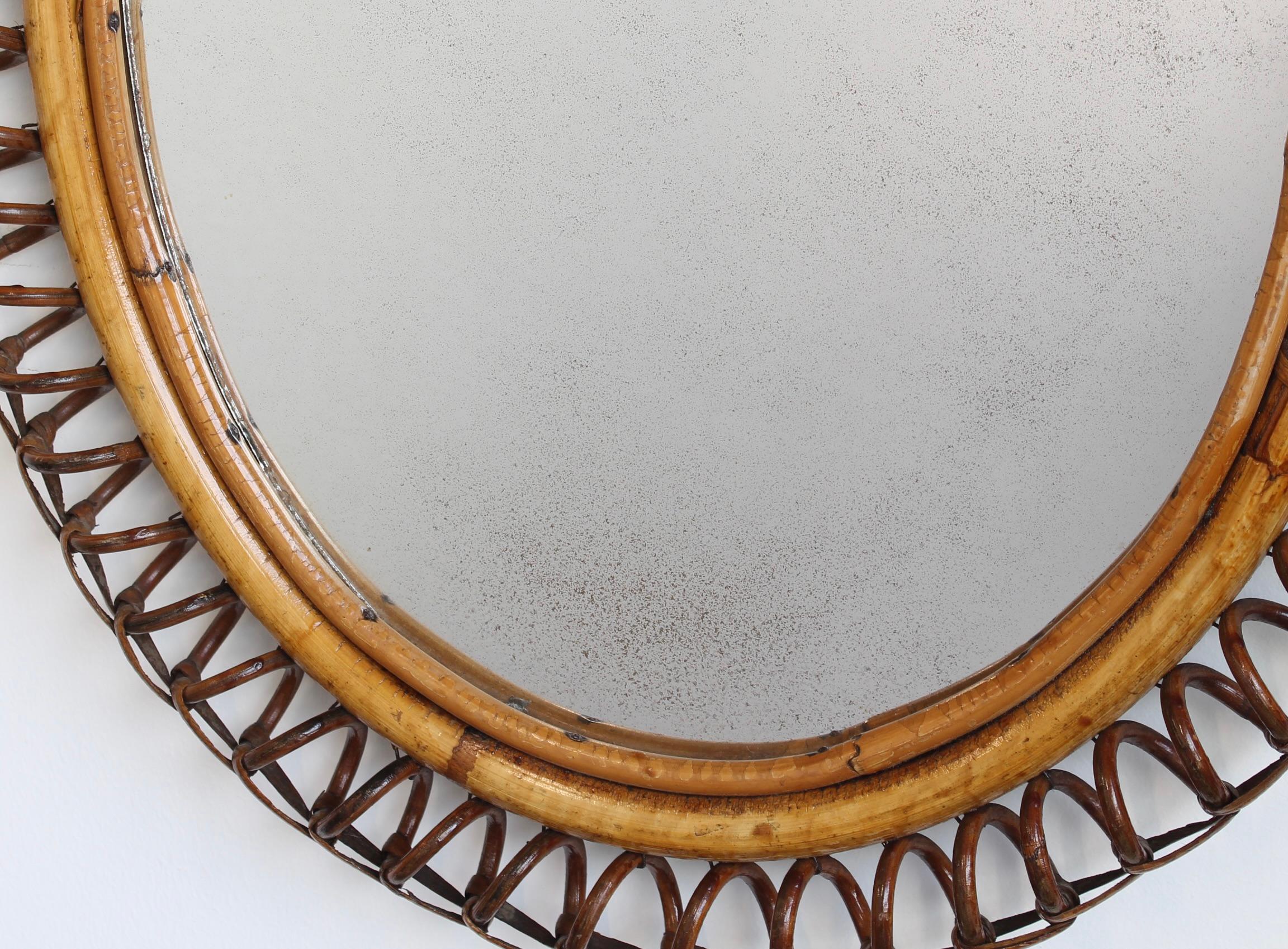Vintage Italienischer Rattan Wandspiegel mit Hängekette (ca. 1960er Jahre) im Angebot 4