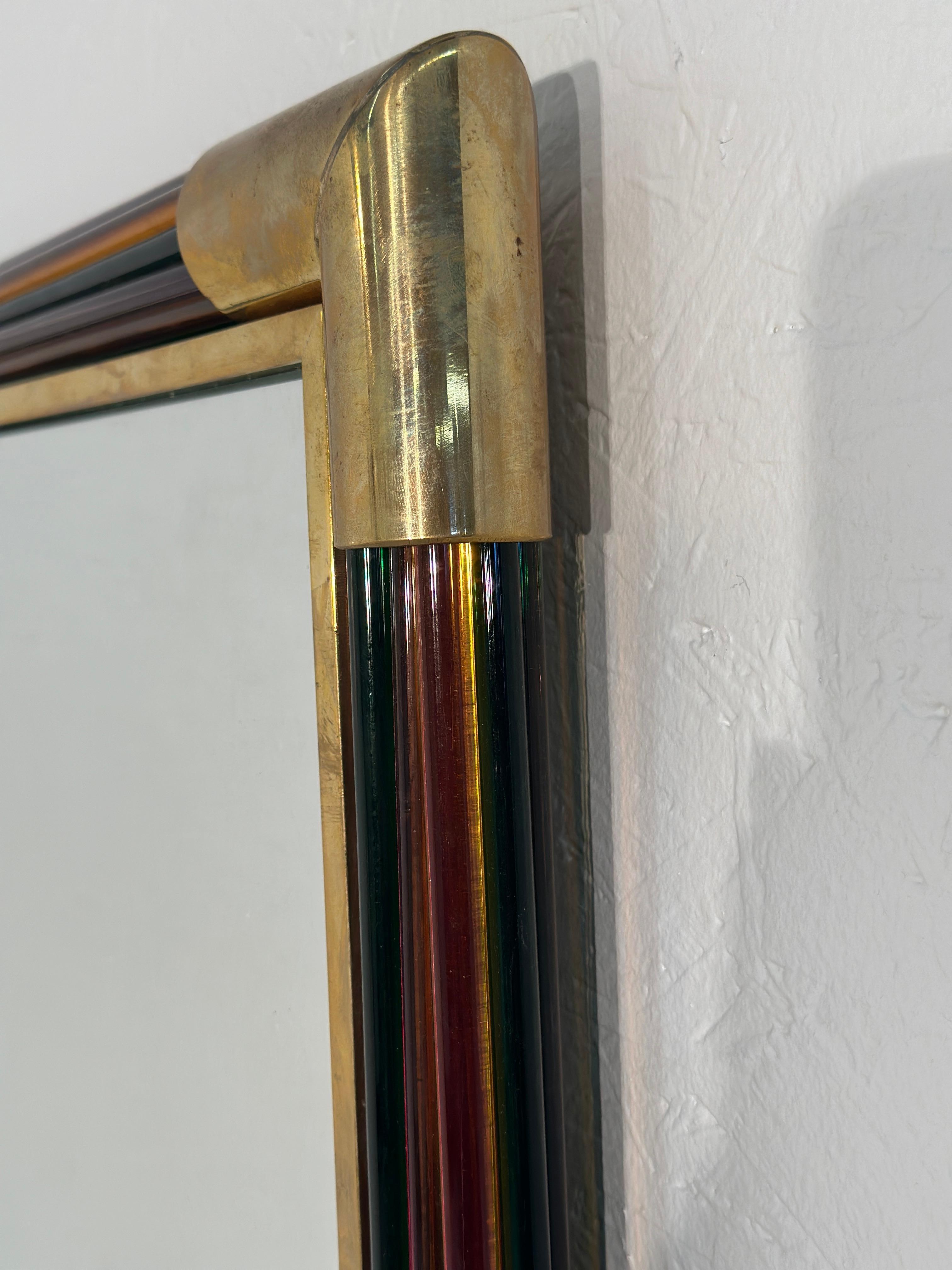 Italienischer rechteckiger Vintage-Wandspiegel aus Messing und Glas, Vintage, 1980er Jahre im Angebot 1