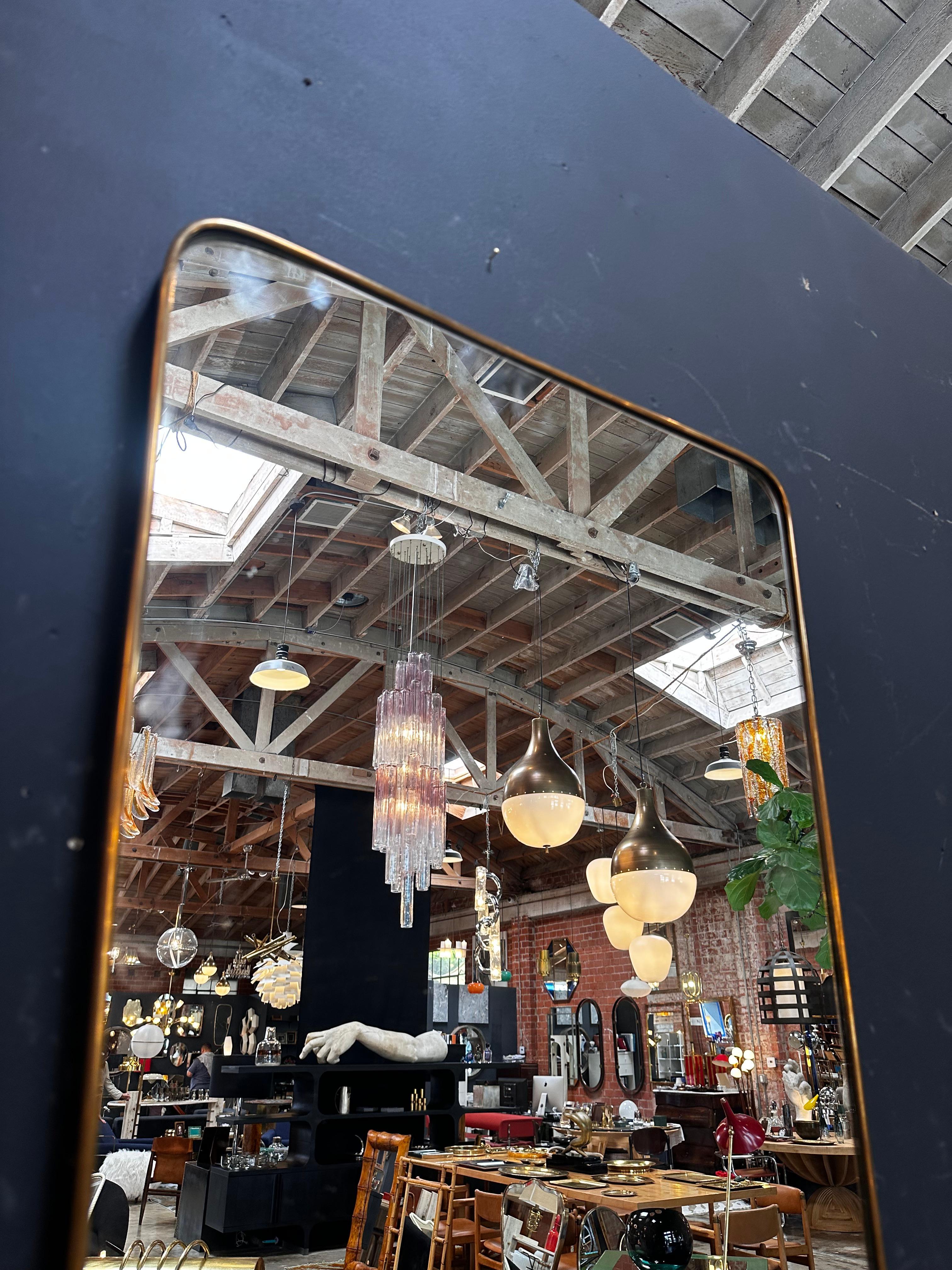 Vintage Italian Rectangular Brass Wall Mirror 1980s In Good Condition For Sale In Los Angeles, CA