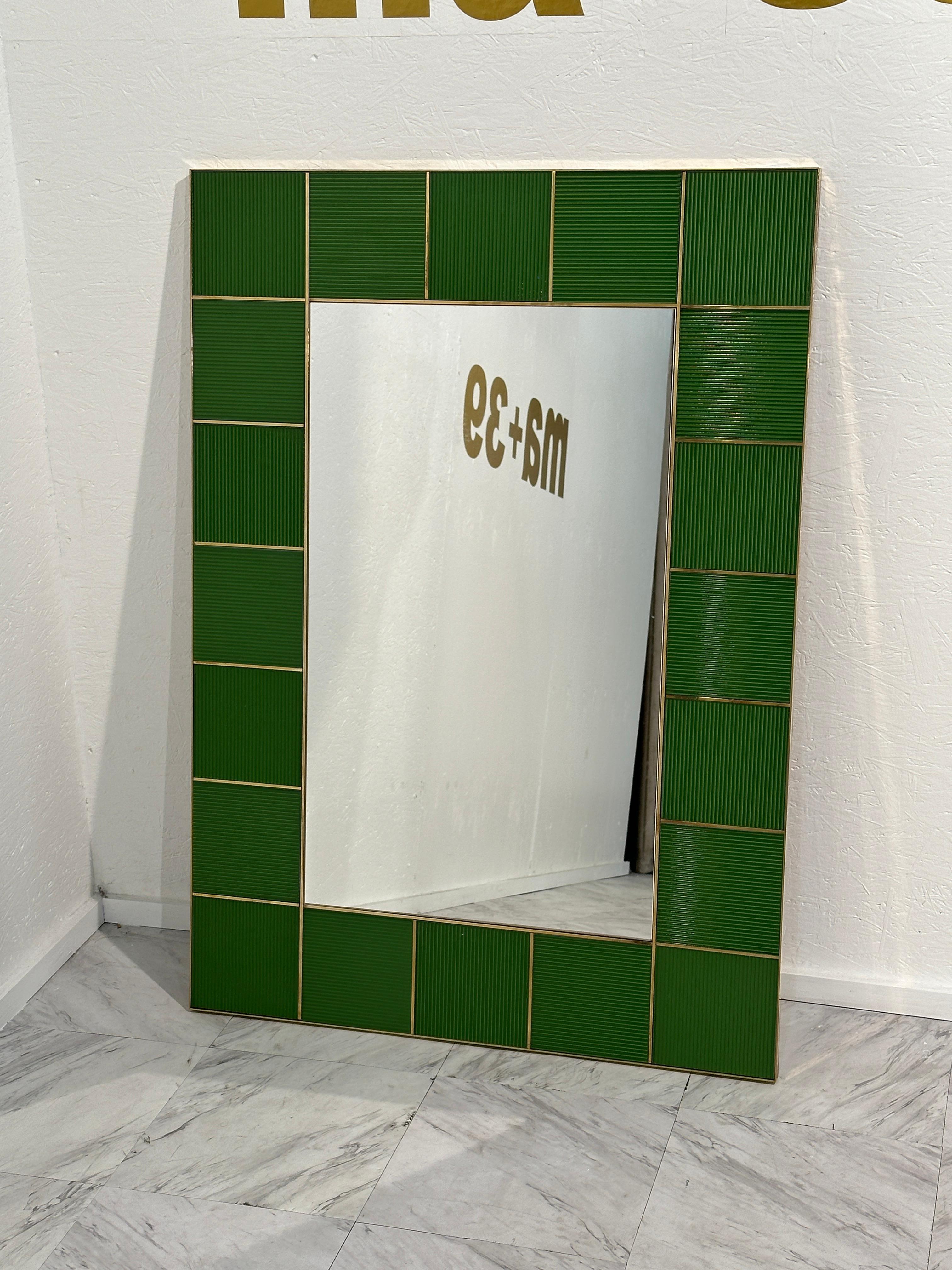 Vintage Italian Rectangular Wall Mirror With Green Frame 1980s In Good Condition For Sale In Los Angeles, CA