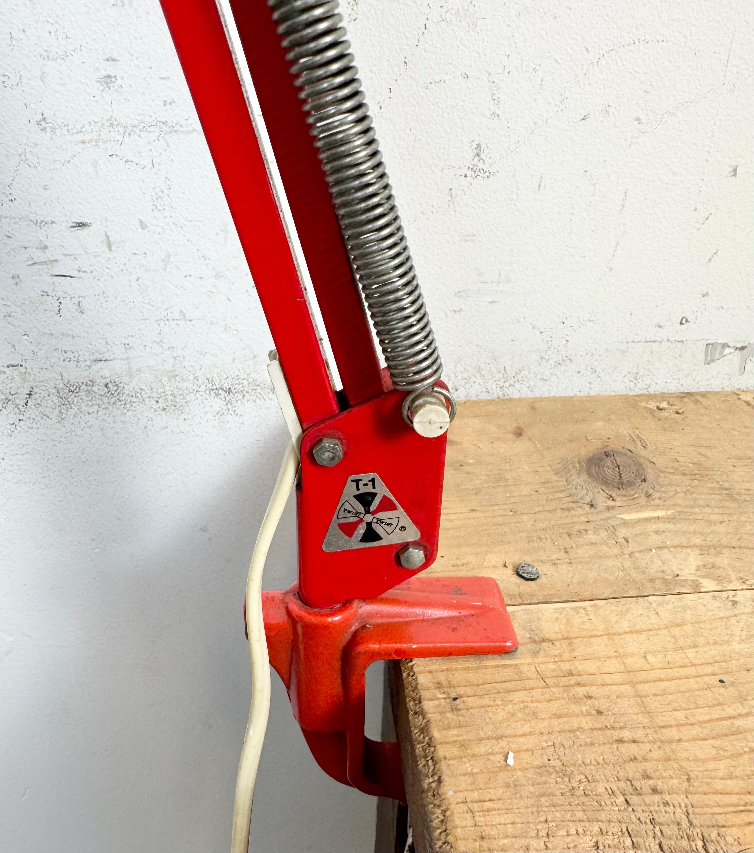Vintage Red Italian Architect Table Lamp, 1970s For Sale 9