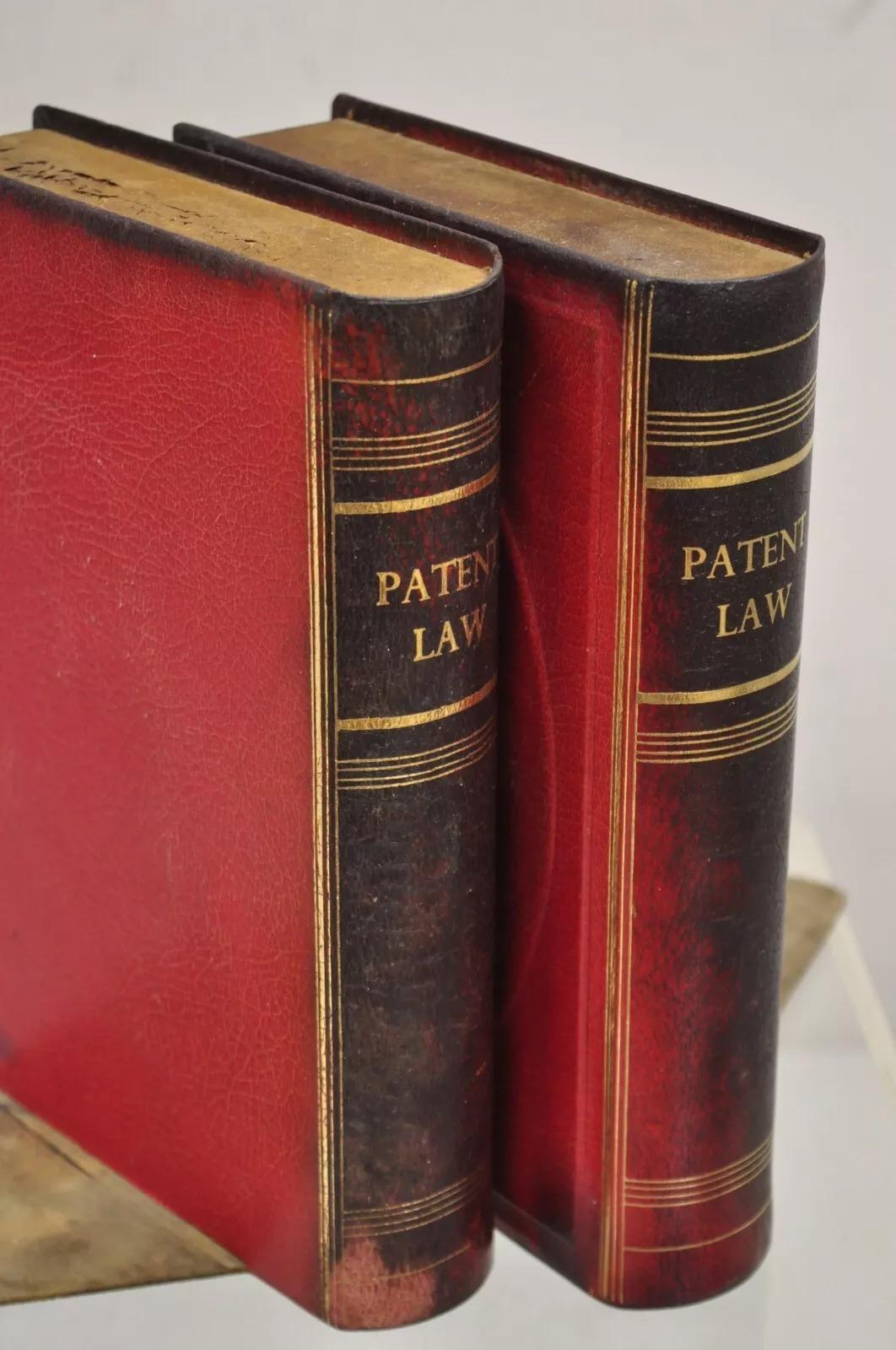 Paire de serre-livres vintage italiens en cuir rouge « Patent Law » et faux livre (B) en vente 6
