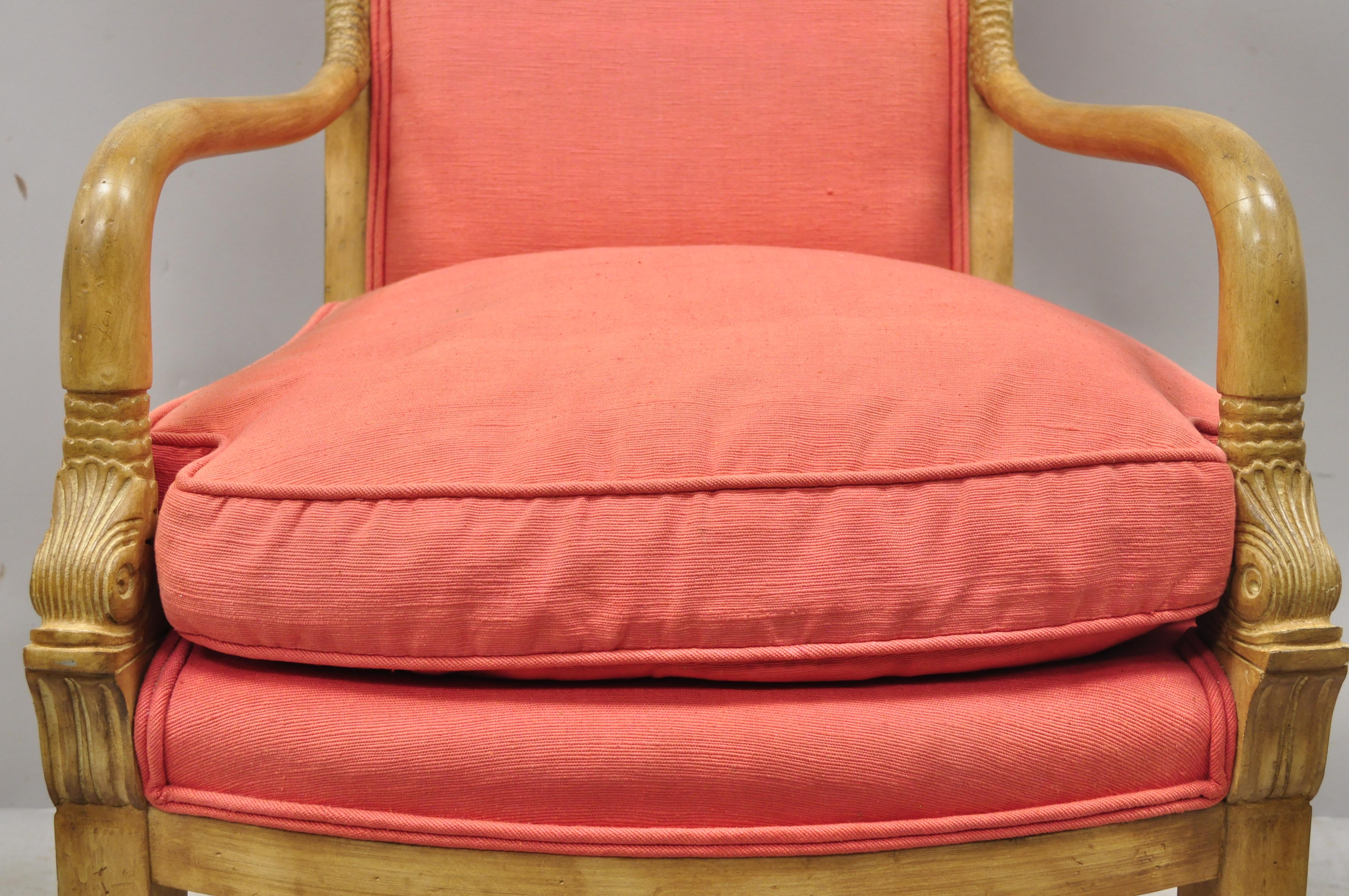 Italienischer Regency-Sessel aus der Bloomingdale Trianon Kollektion, Delphin geschnitzt, Vintage im Angebot 1