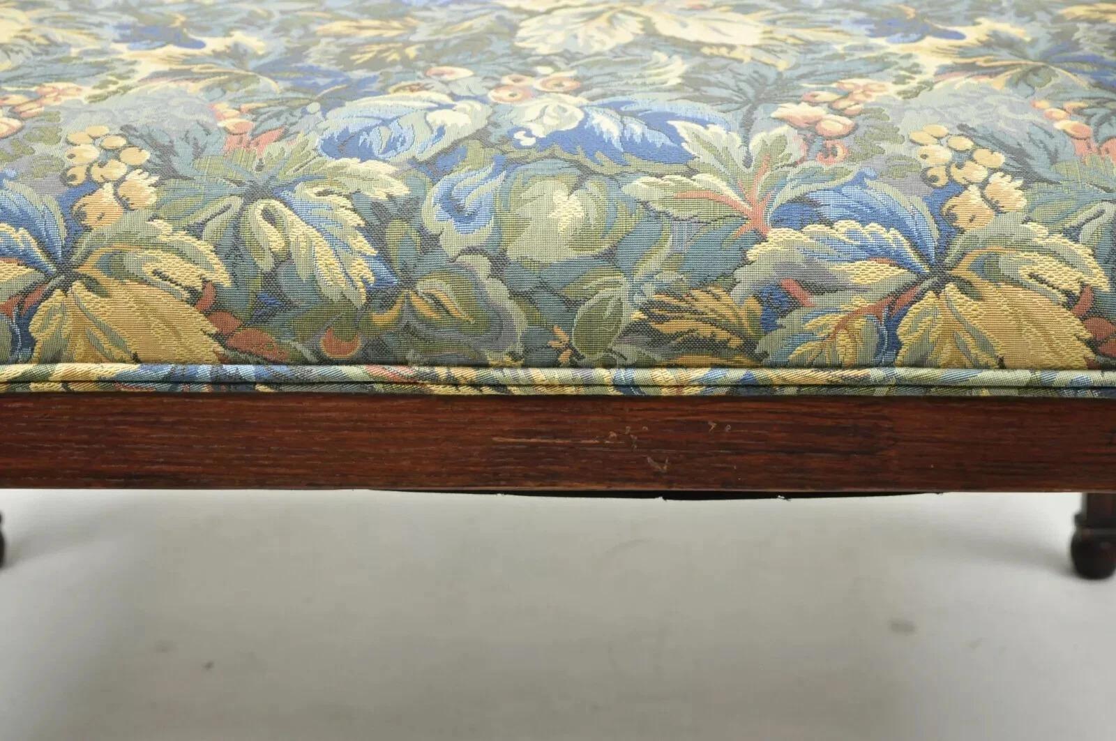 Vintage Italian Regency Figural Carved Floral Upholstered Wooden Window Bench For Sale 4