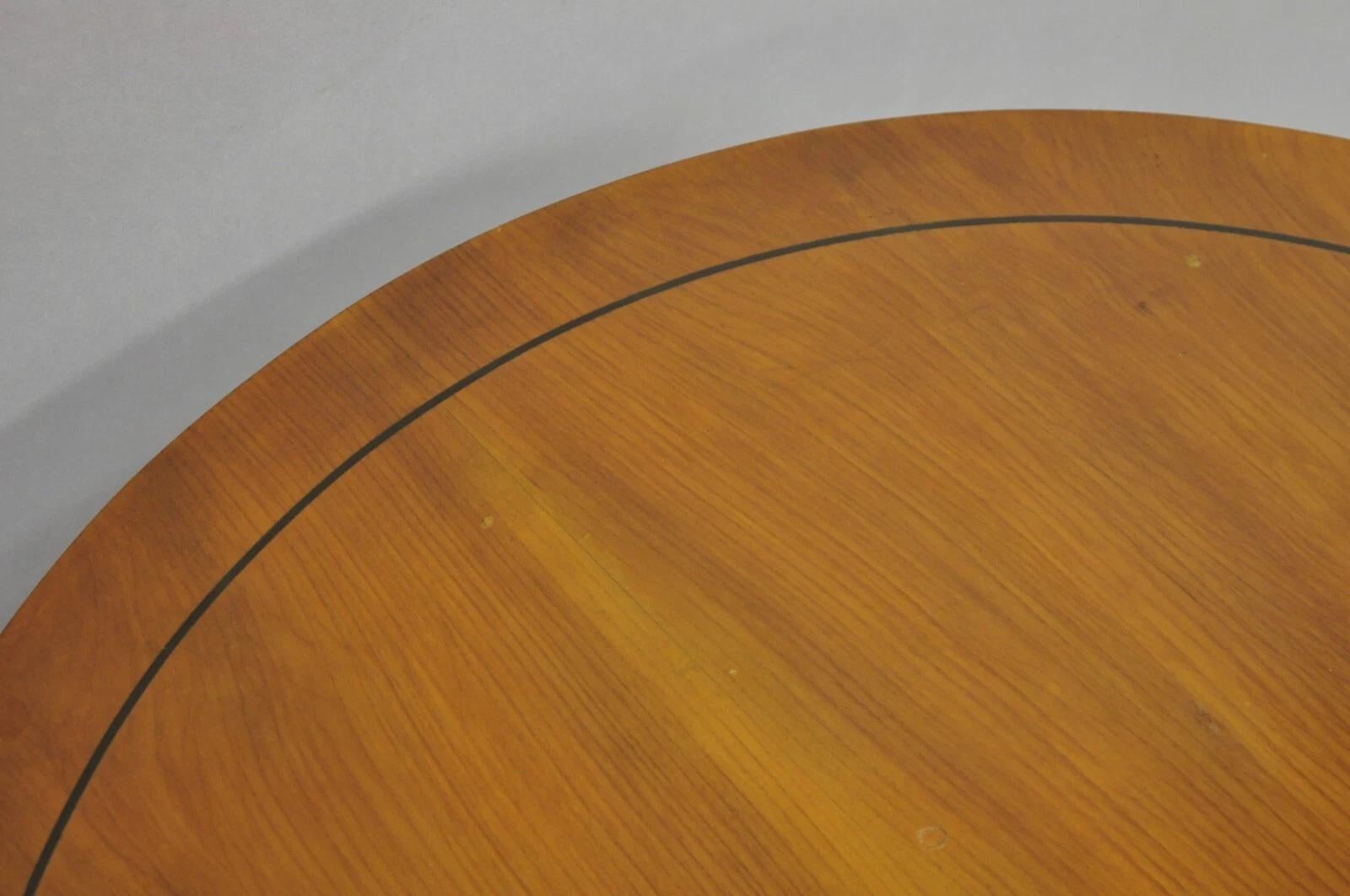 Vintage Italian Regency Style Cherry Wood Pedestal Base Round Side Table For Sale 1