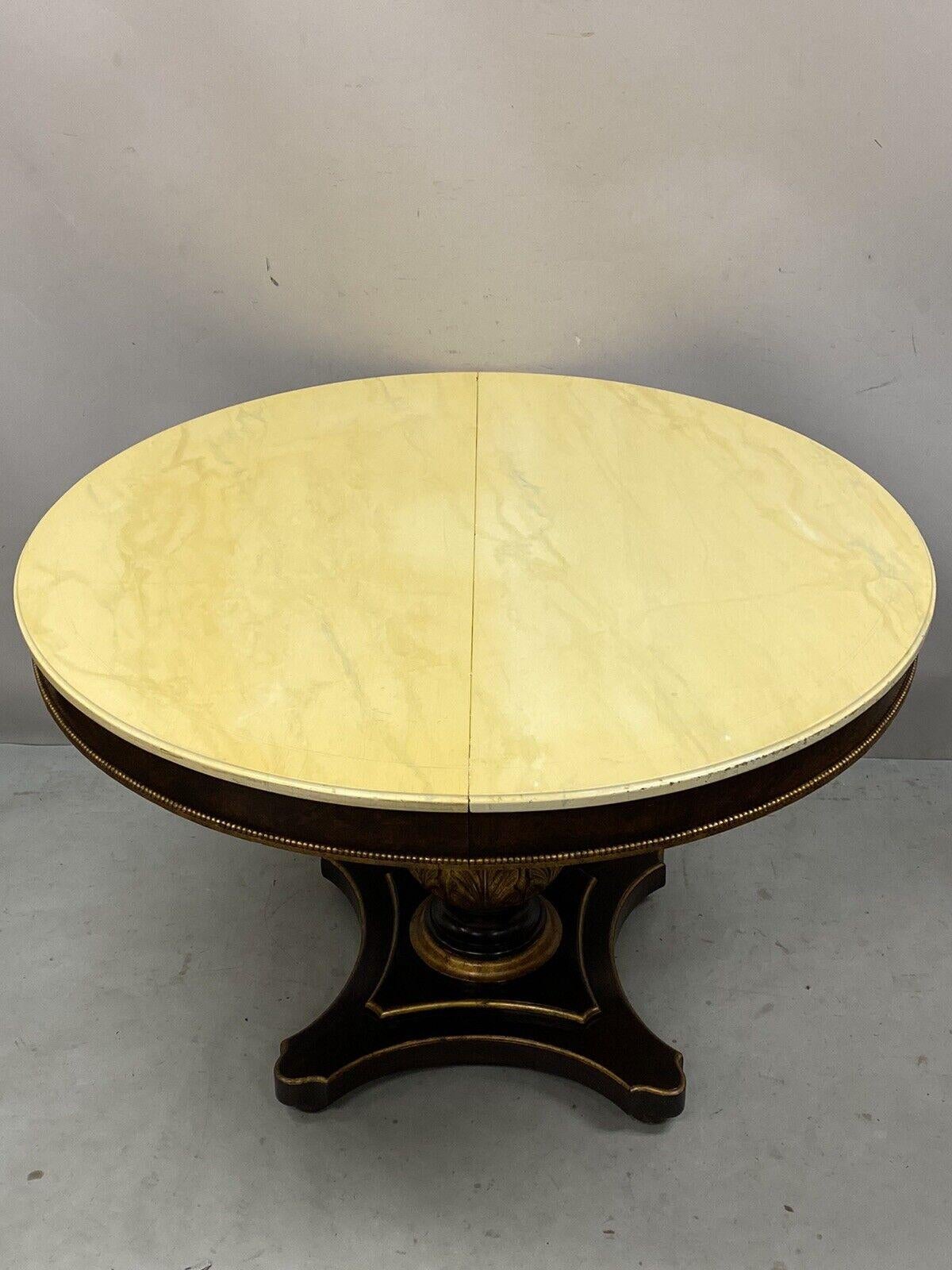 Wood Vintage Italian Regency Style Pedestal Base Round Dining Table Cream Lacquer Top For Sale