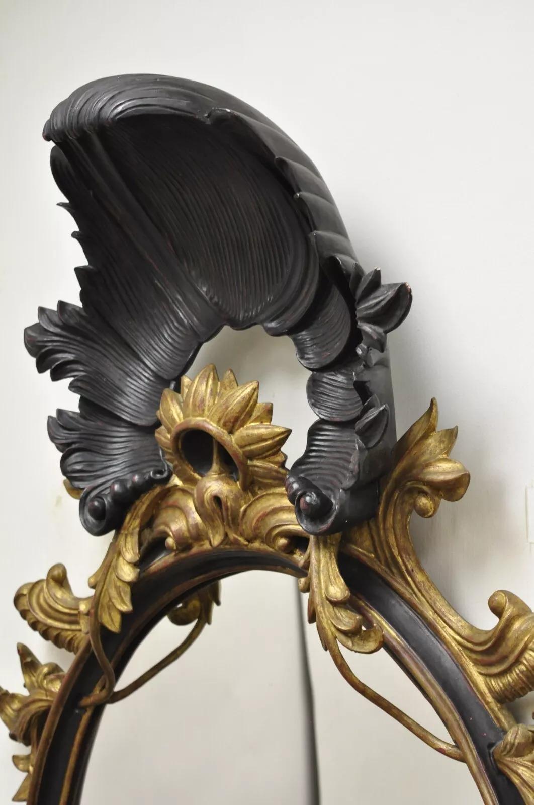 Altro Specchio da parete ovale d'epoca in stile Regency italiano, intagliato a conchiglia e legno dorato in vendita