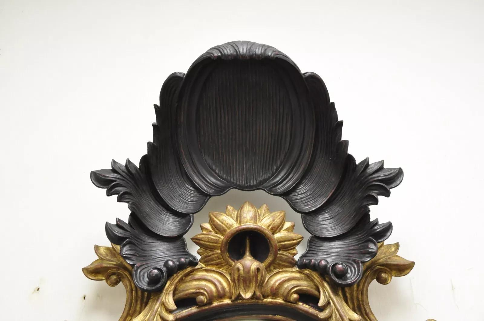 Sconosciuto Specchio da parete ovale d'epoca in stile Regency italiano, intagliato a conchiglia e legno dorato in vendita