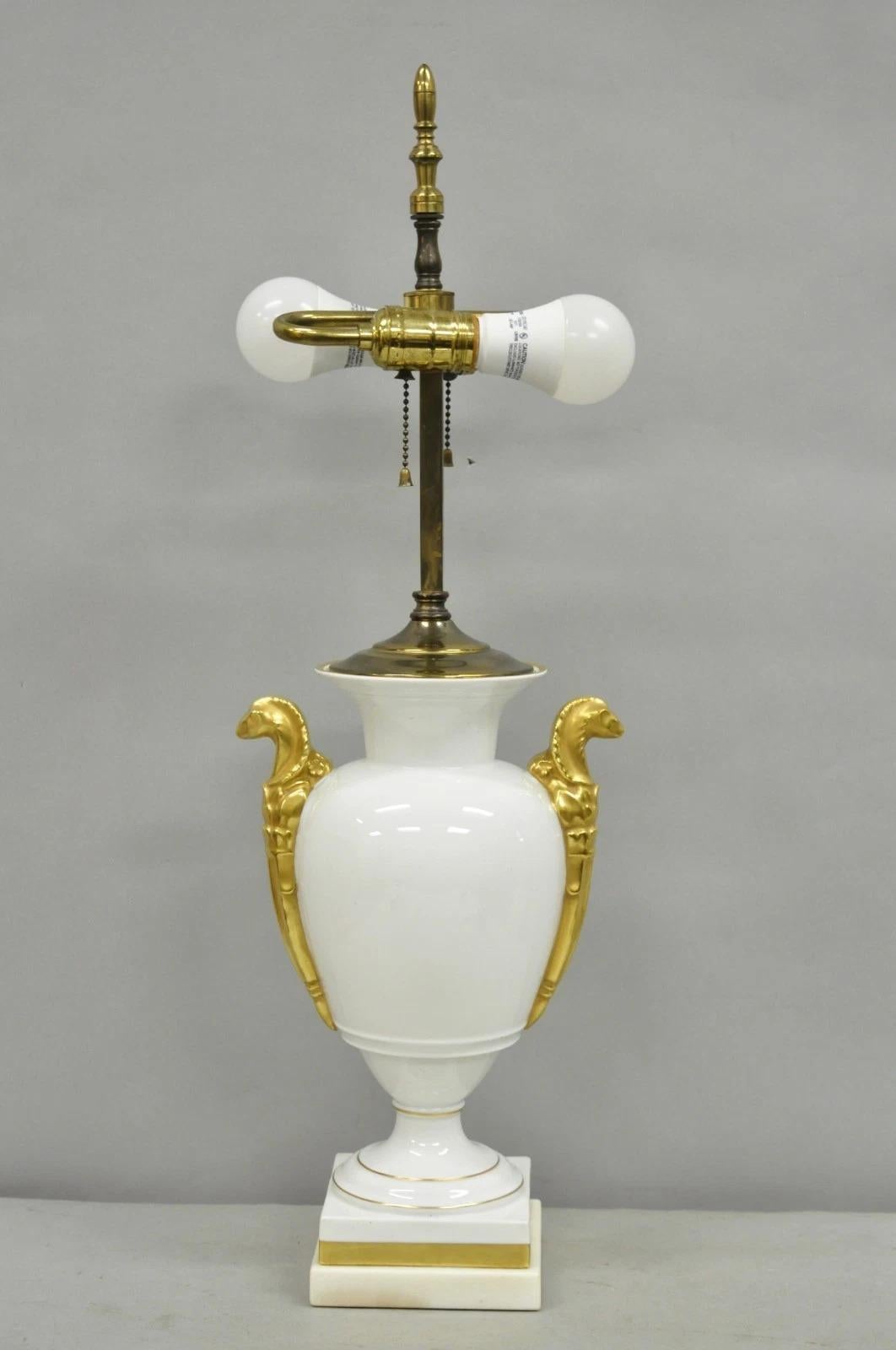 Vintage Italian Regency White Gold French Porcelain Urn Marble Base Table Lamp In Good Condition For Sale In Philadelphia, PA