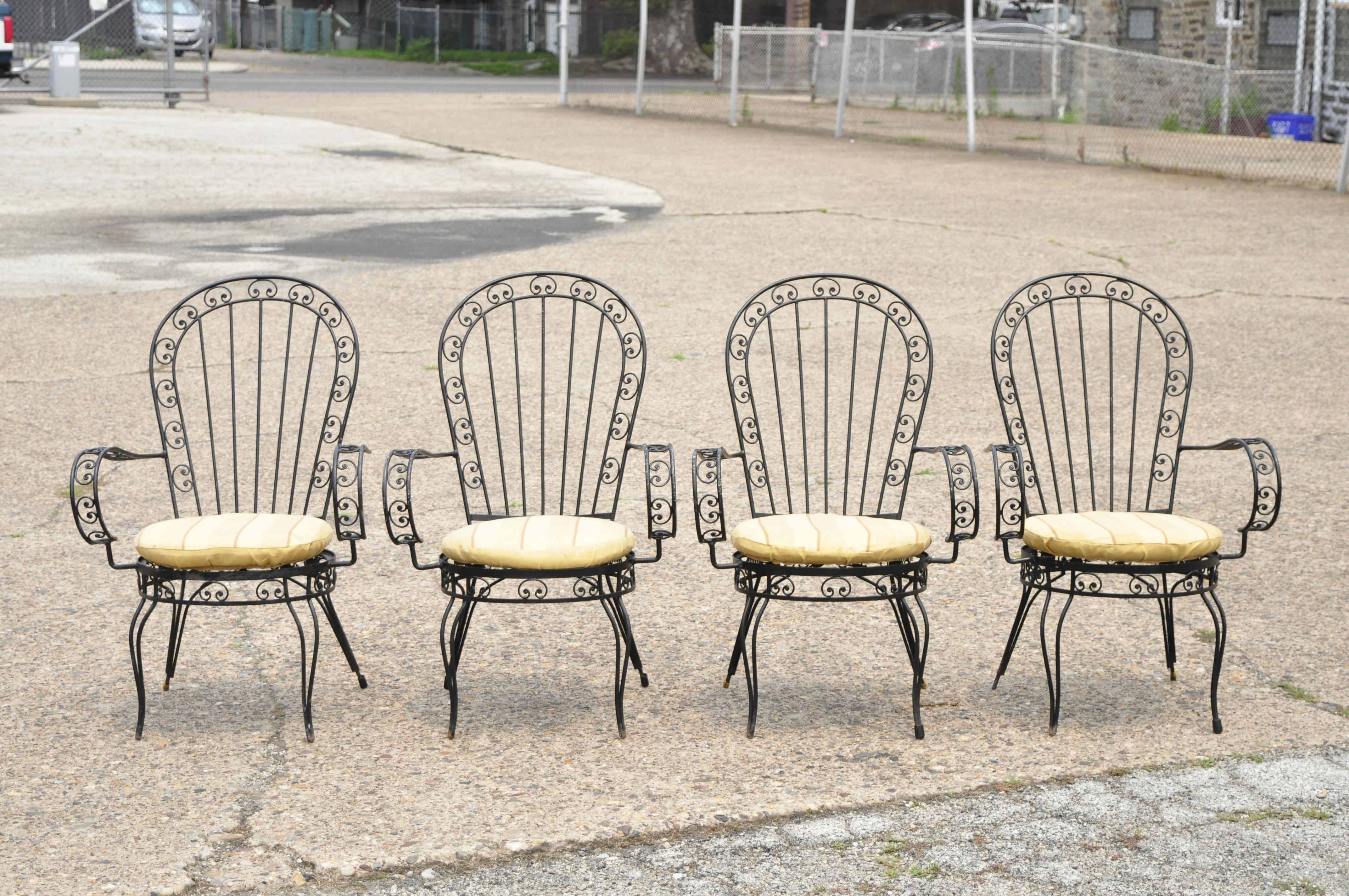 Vintage Italian Regency Wrought Iron Fan Back Sunroom Dining Chairs - Set of 4 For Sale 4