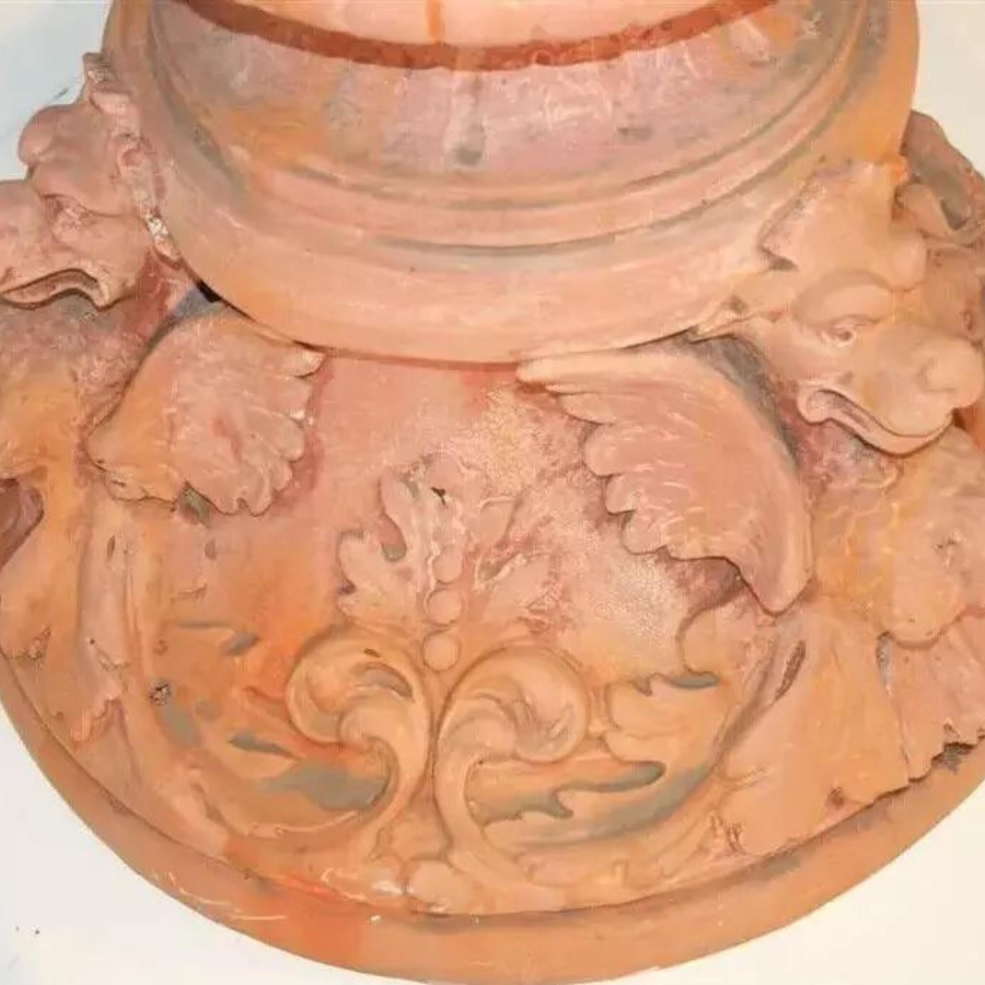 Paire de piédestaux de jardin de style Renaissance italienne Wing Griffin en fibre de verre Bon état - En vente à Philadelphia, PA