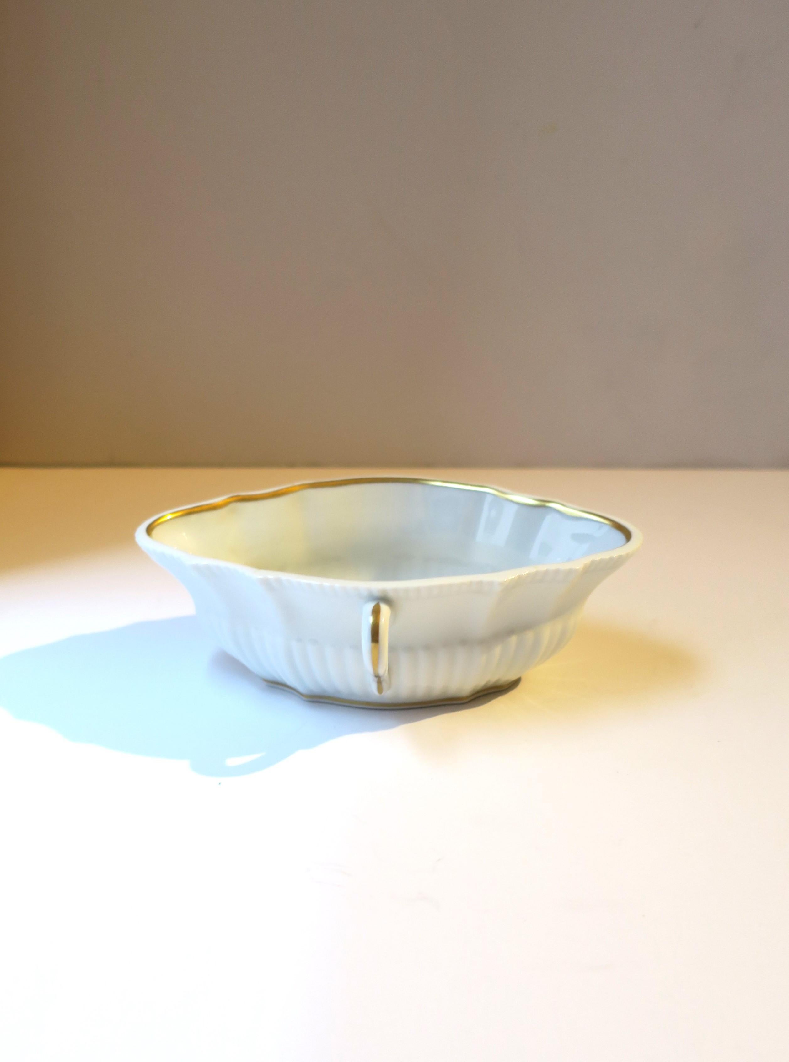 Gold Vintage Richard Ginori Italian Blue and White Porcelain Bowl with Handles For Sale