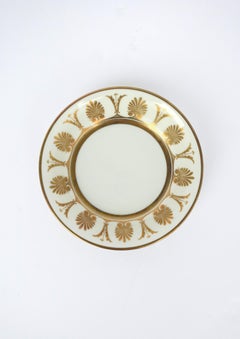Vintage Italian Richard Ginori Porcelain Nut or Jewelry Dish, circa 1960s